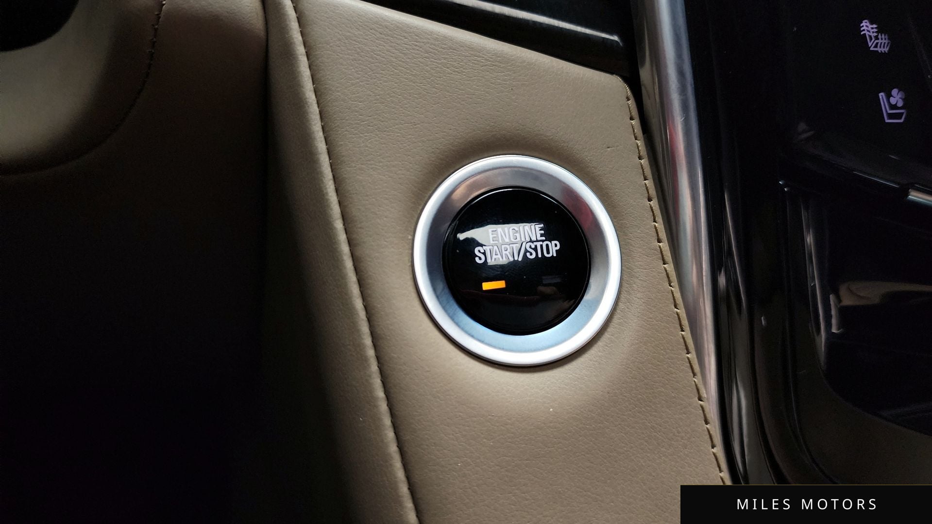 Cadillac Escalade 2020 — миниатюра 31