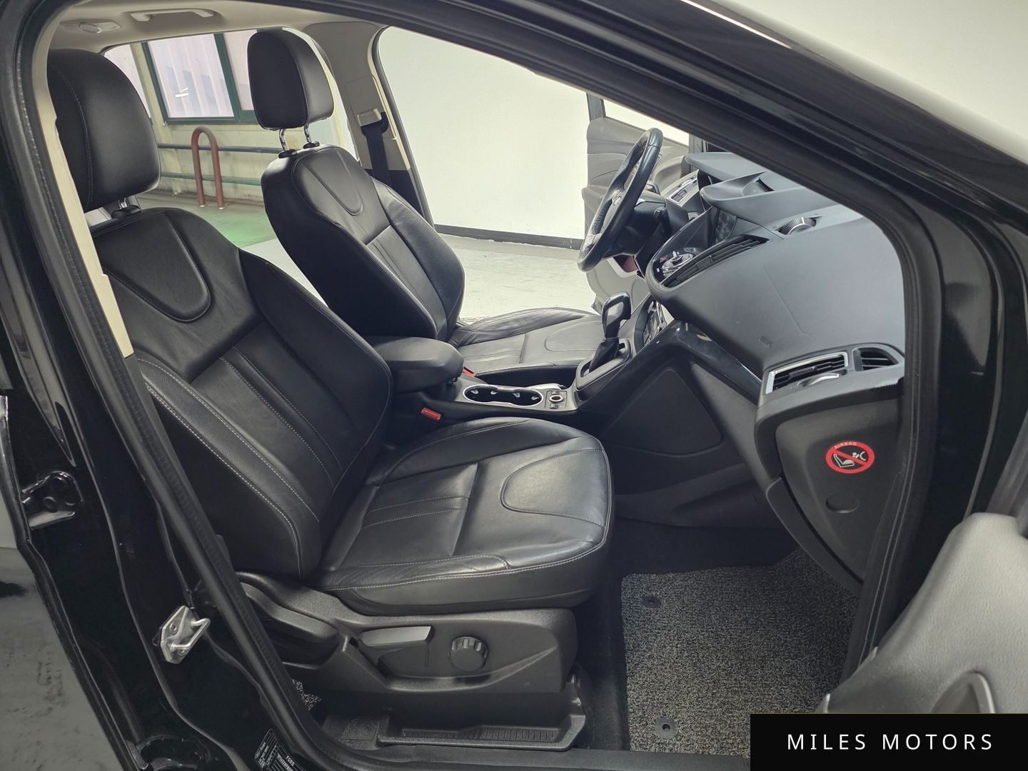 Ford Kuga 2016 — миниатюра 11