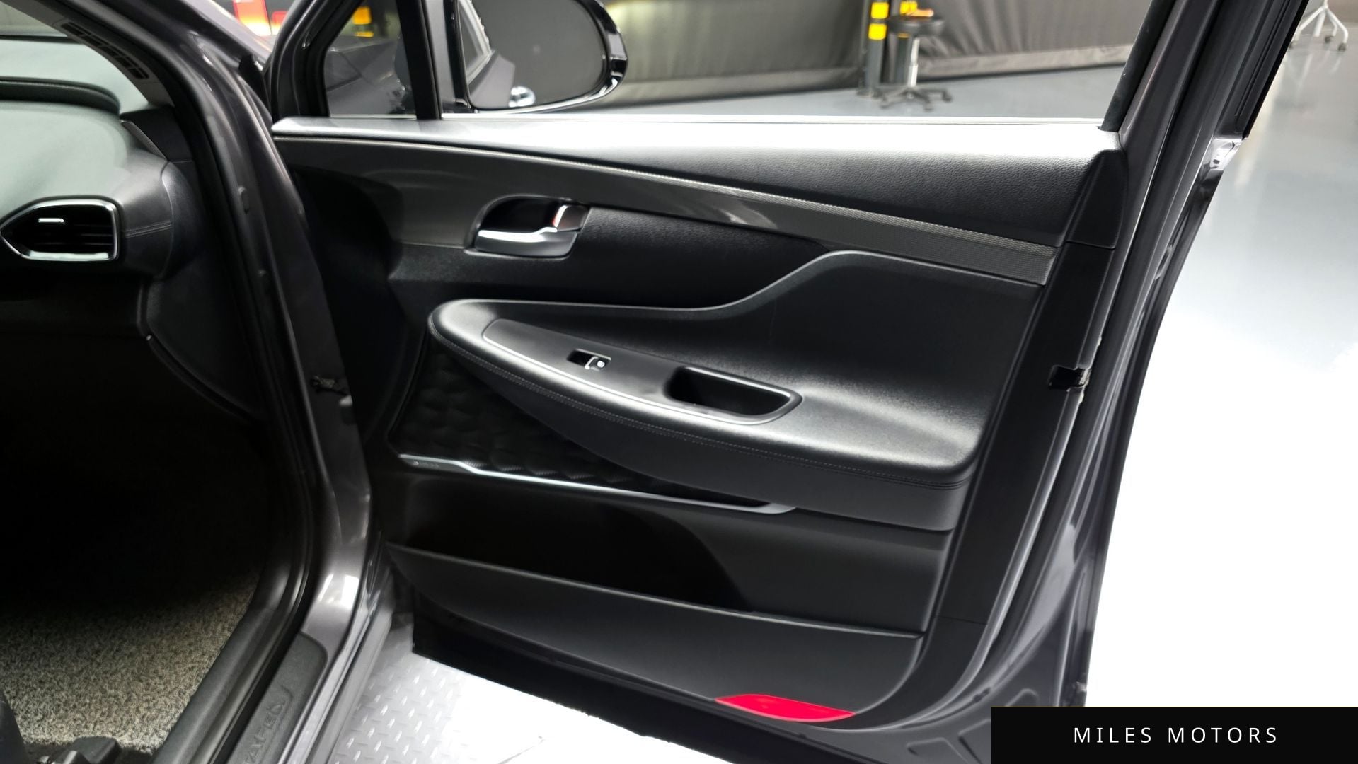Hyundai Santafe 2019 — миниатюра 14