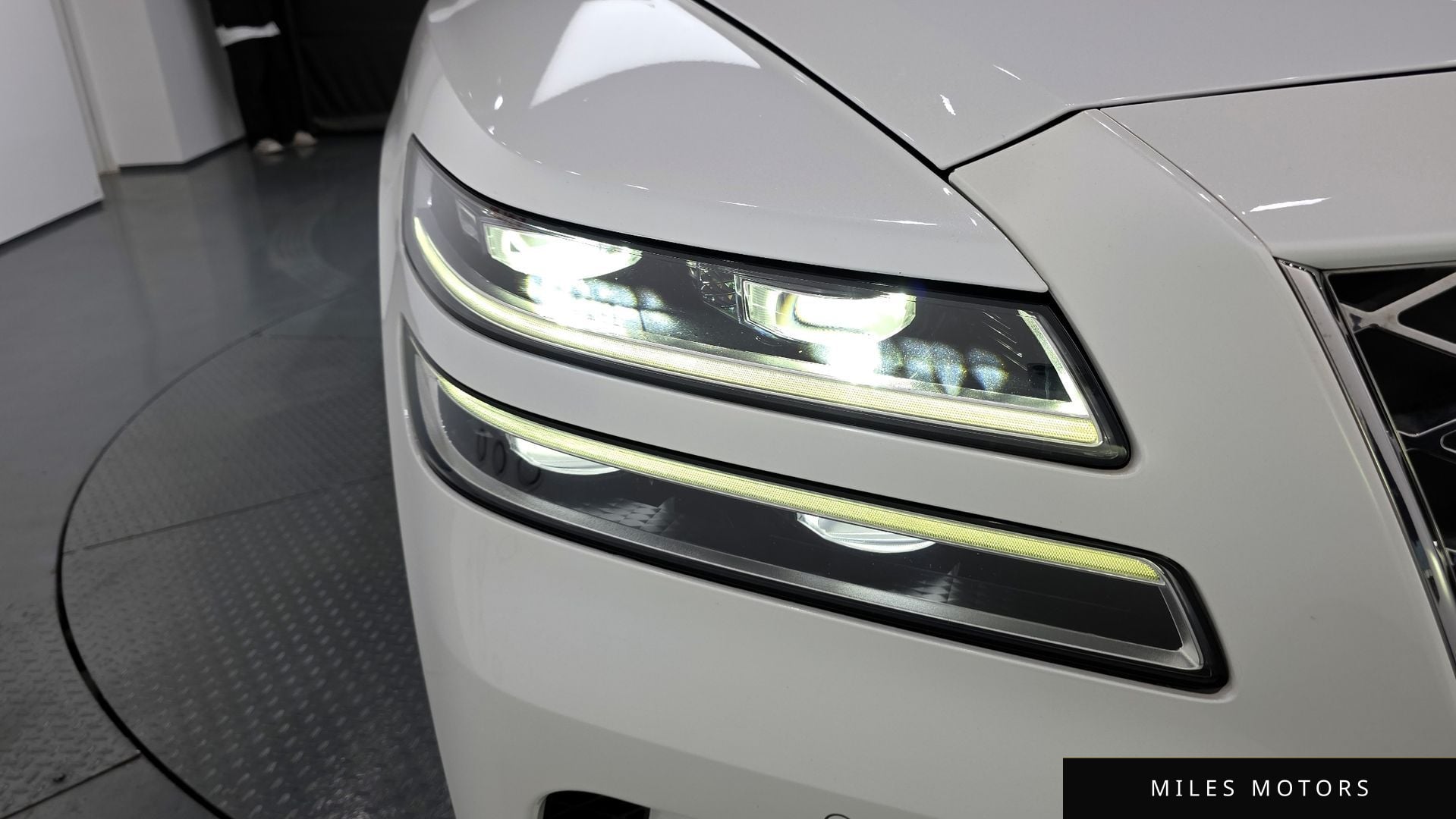 Genesis GV80 2020 — миниатюра 8