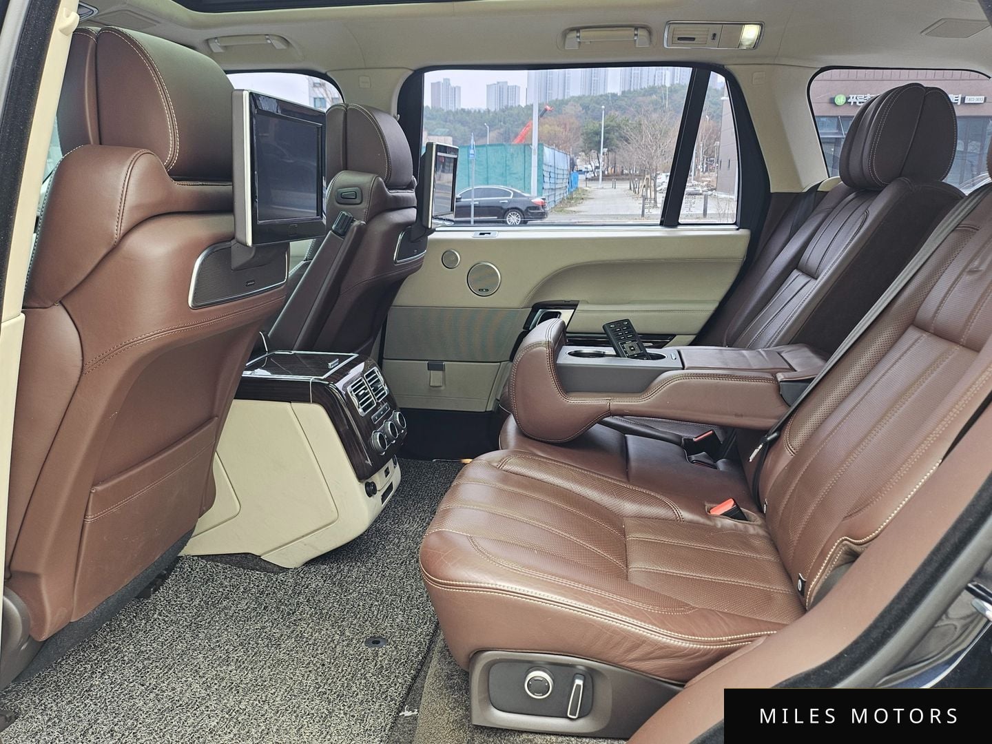 Land Rover Range Rover 2016 — миниатюра 11
