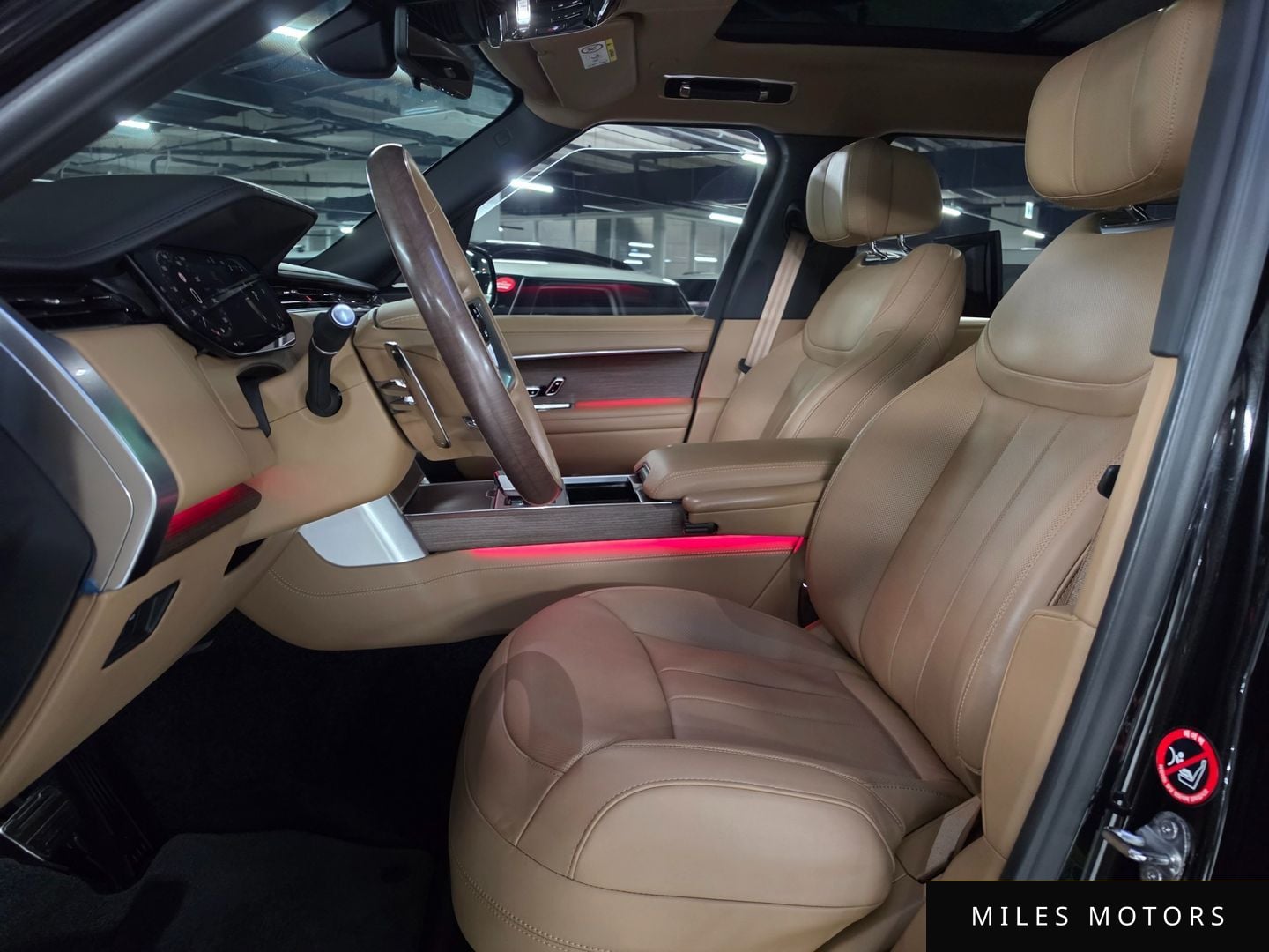 Land Rover Range Rover 2024 — миниатюра 7