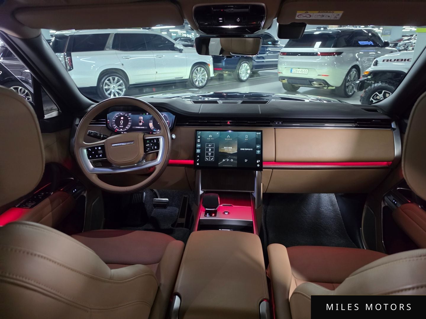 Land Rover Range Rover 2024 — миниатюра 11