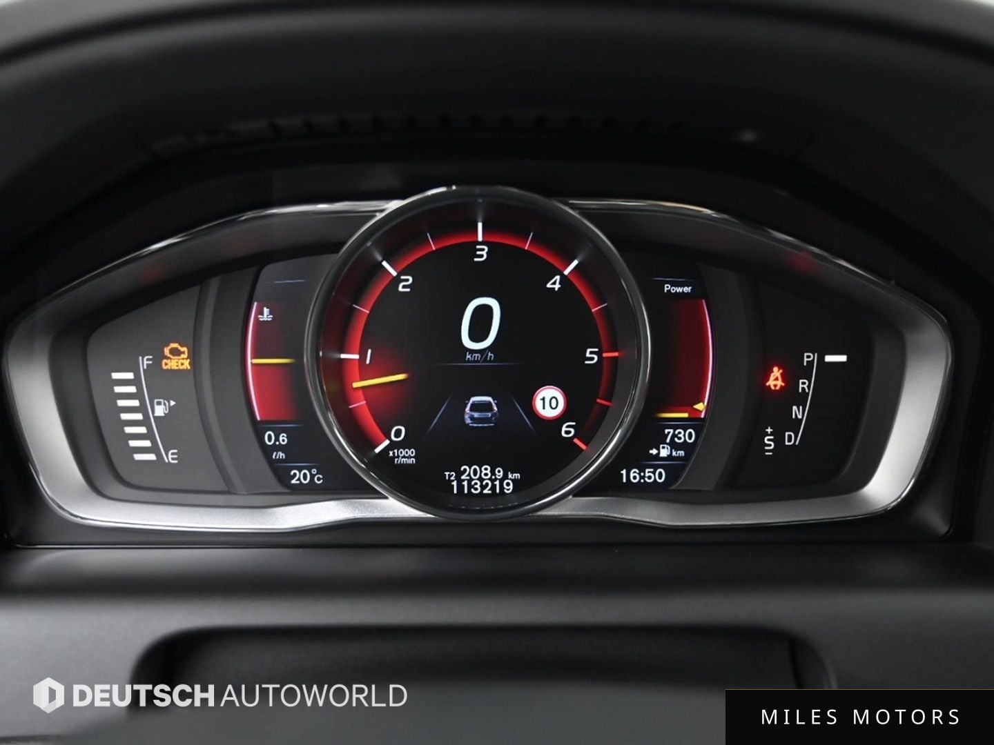 Volvo XC60 2016 — миниатюра 8