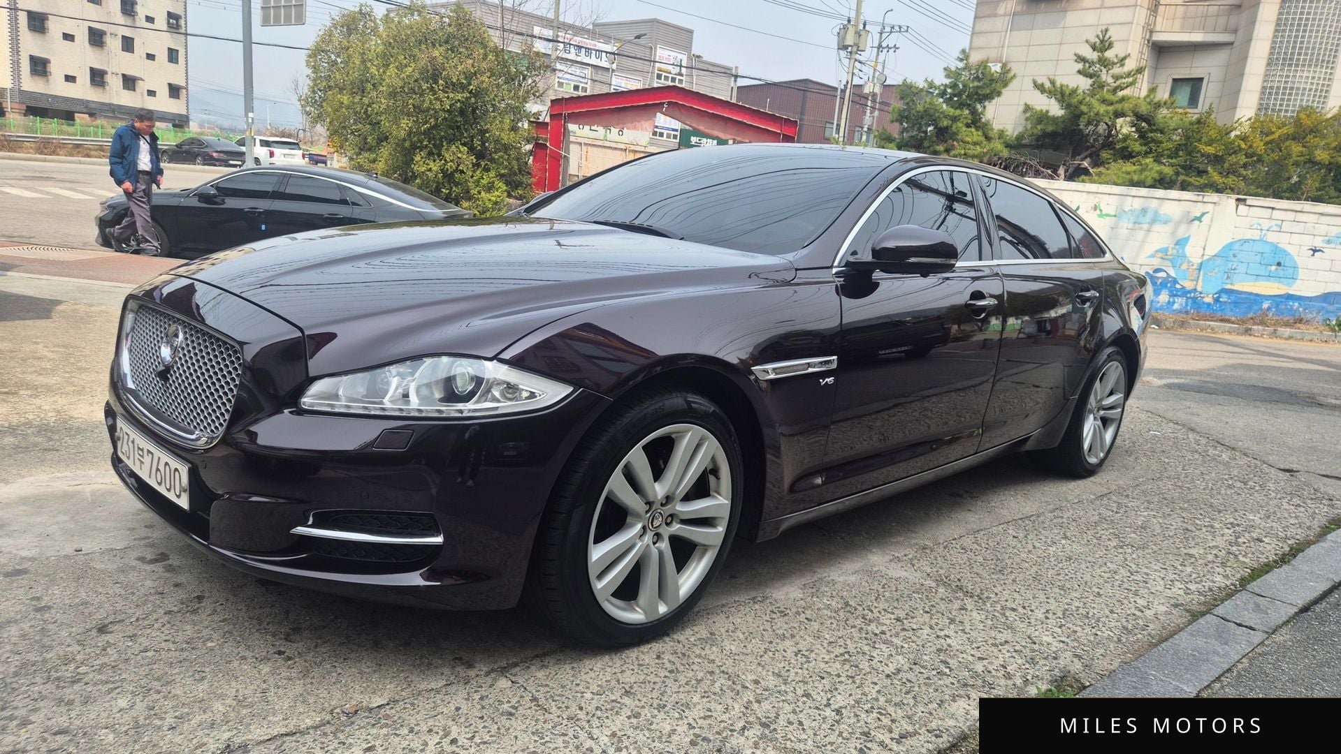 Jaguar All New XJ 2013