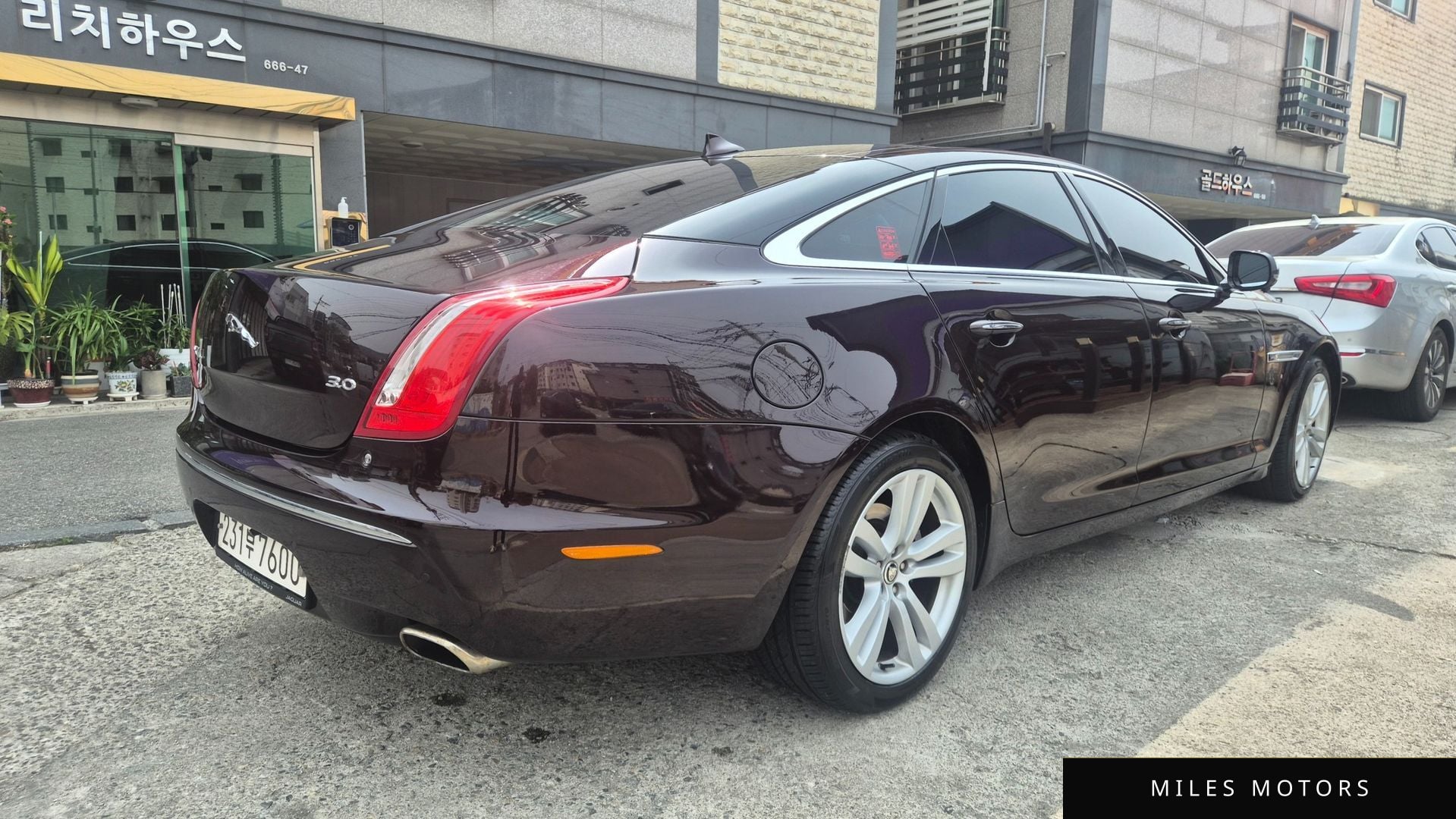 Jaguar All New XJ 2013 — миниатюра 2