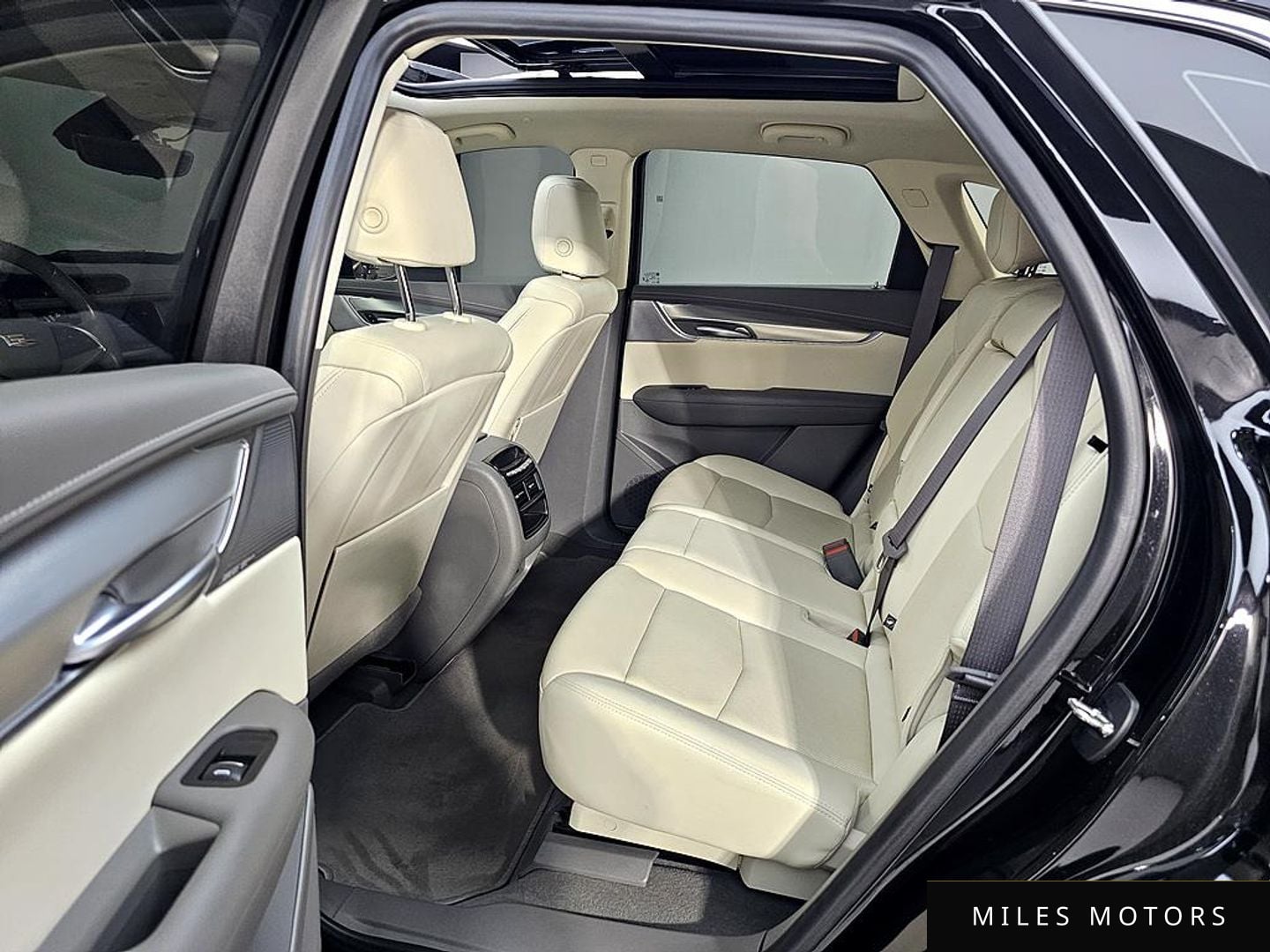 Cadillac XT5 2023 — миниатюра 10