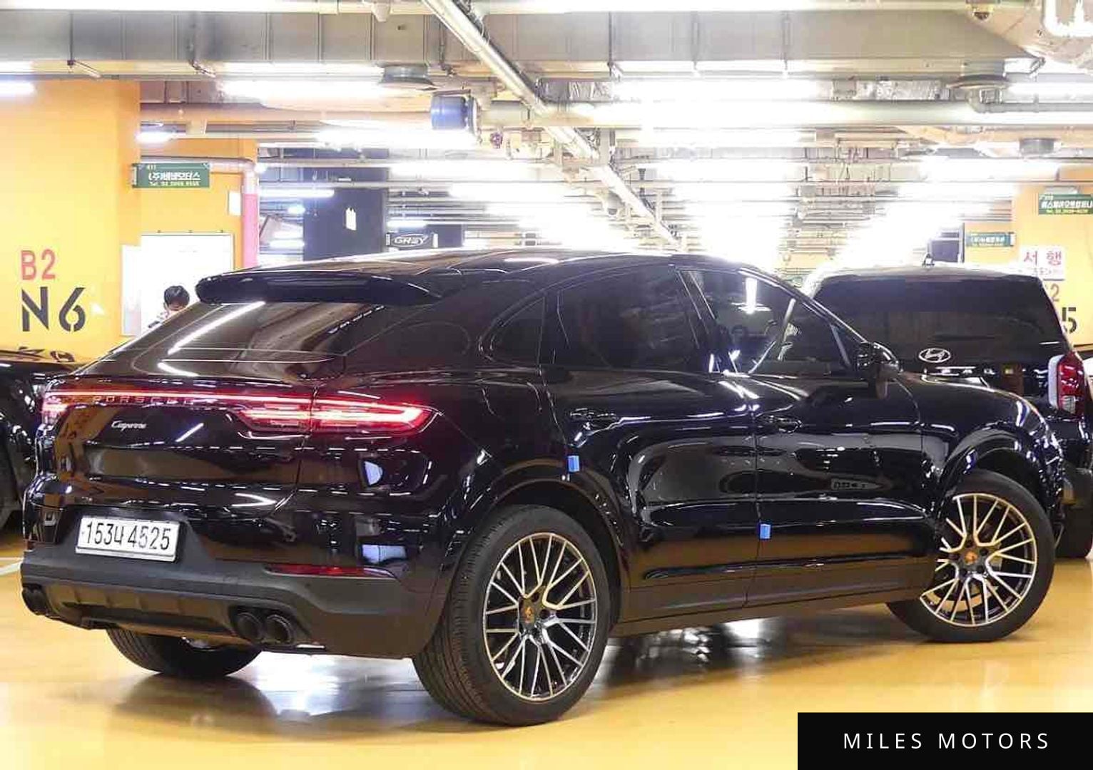 Porsche Cayenne 2021 — миниатюра 3