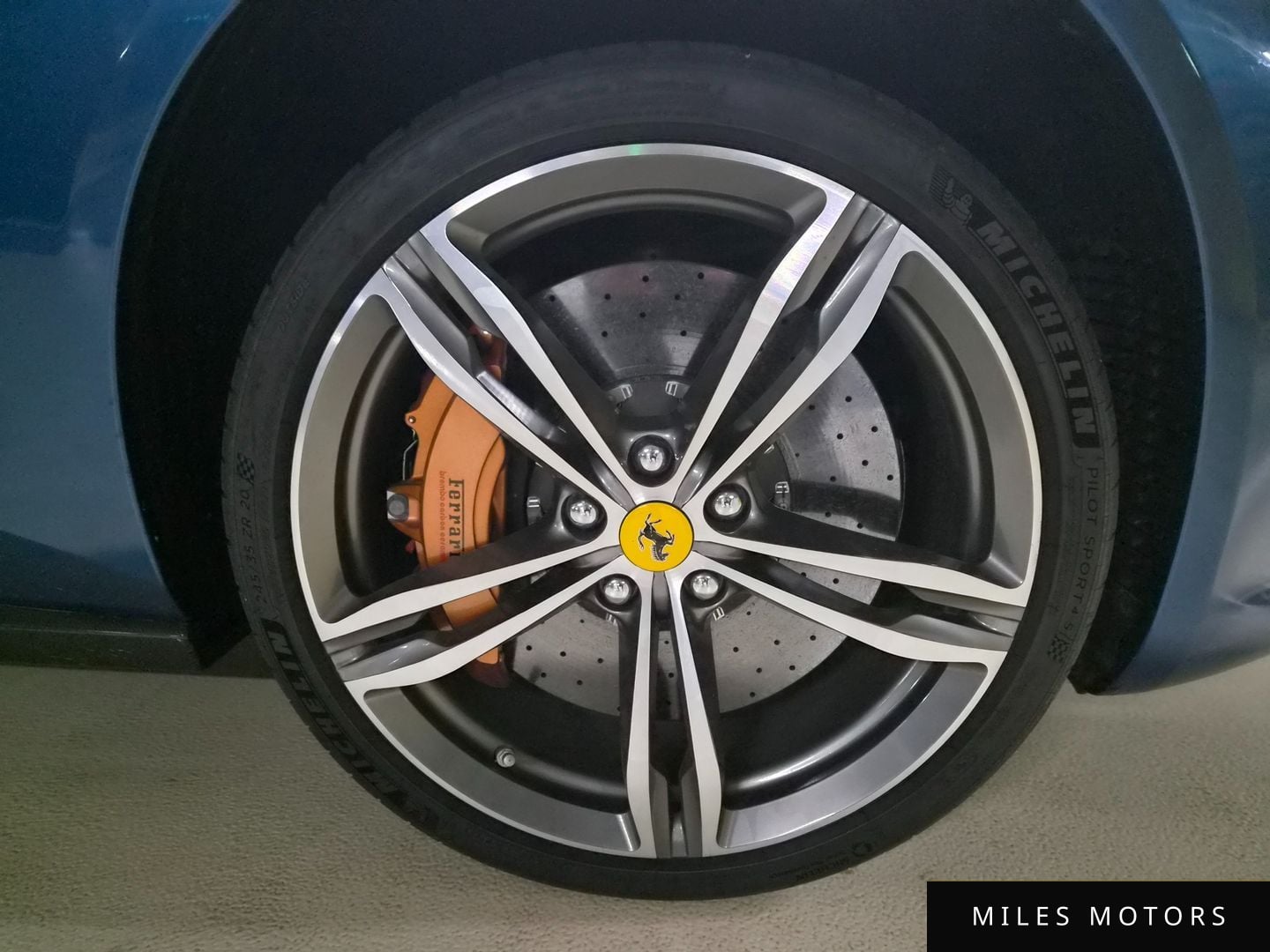 Ferrari GTC4 루쏘 2019 — миниатюра 5