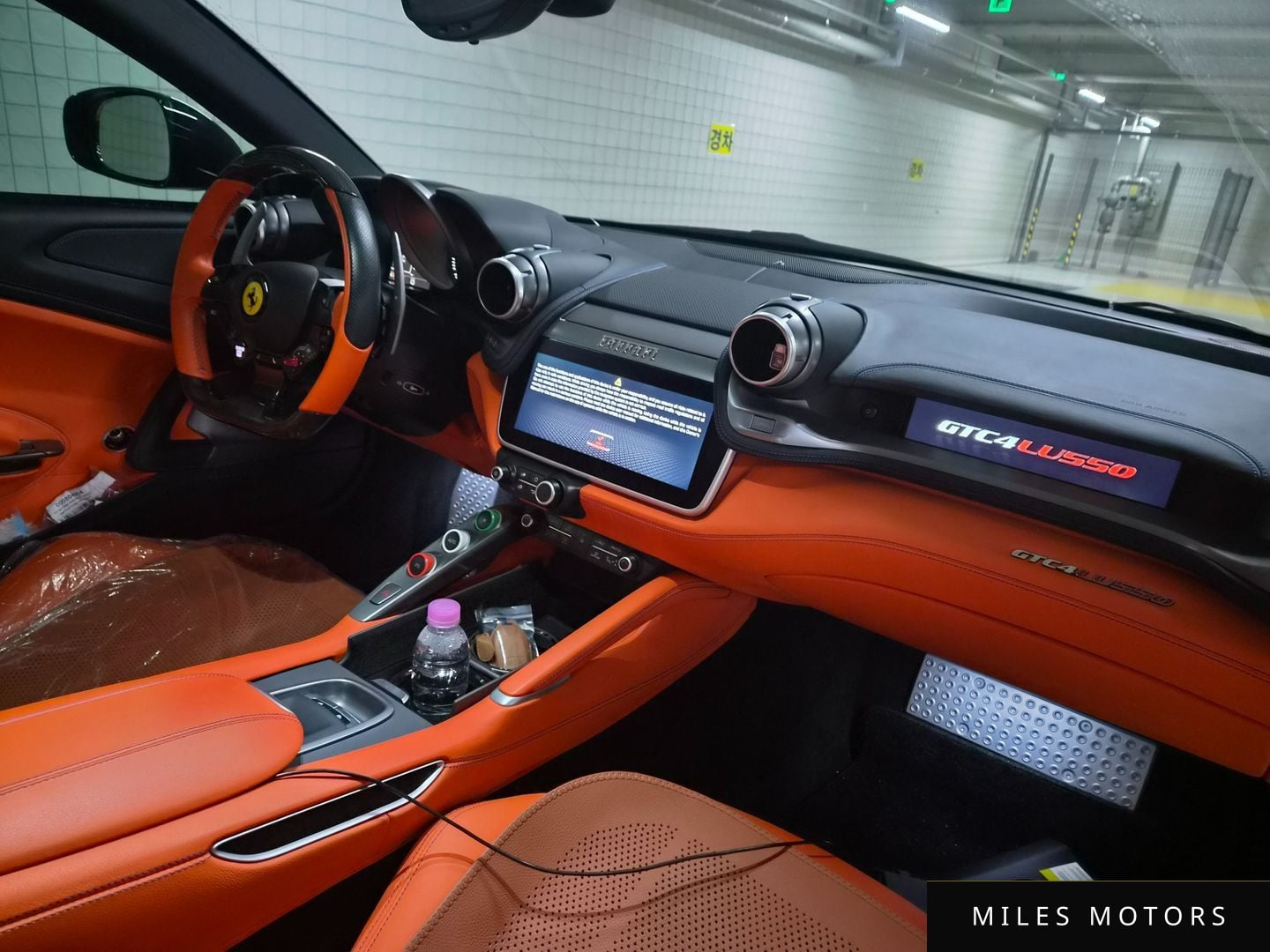 Ferrari GTC4 루쏘 2019 — миниатюра 11