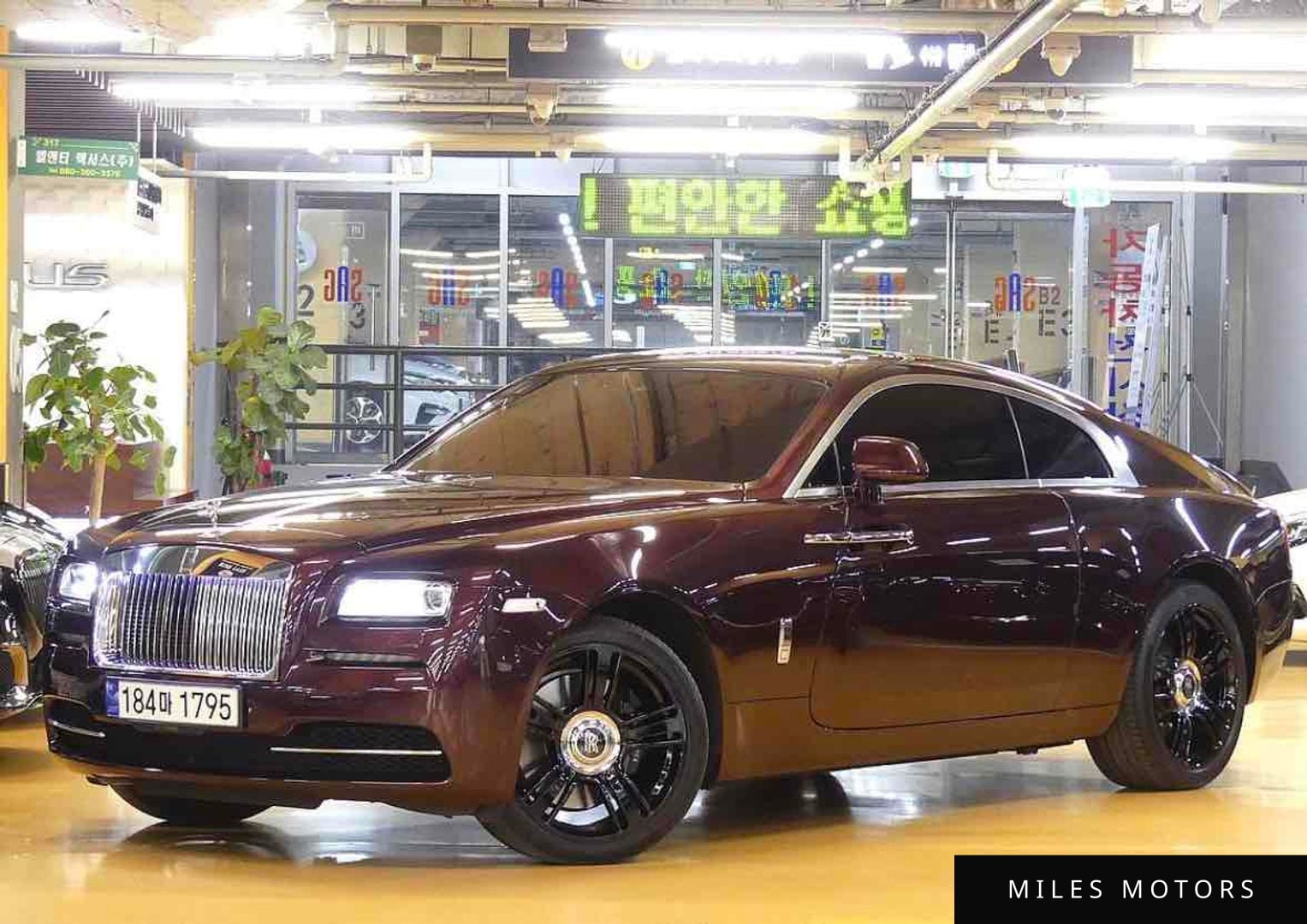 Rolls-Royce Wraith 2016 — миниатюра 2