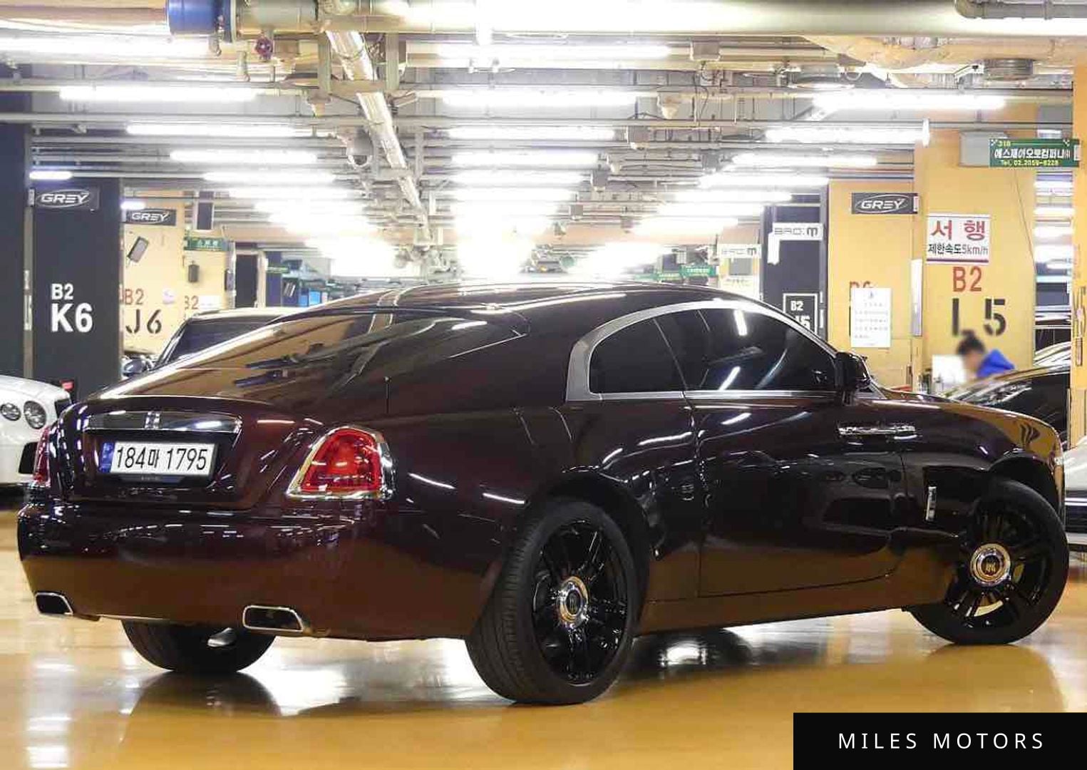 Rolls-Royce Wraith 2016 — миниатюра 3