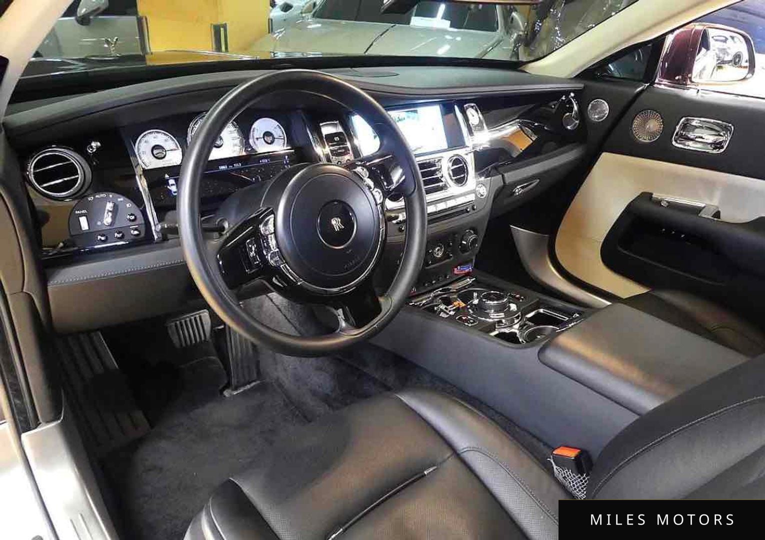 Rolls-Royce Wraith 2016 — миниатюра 4