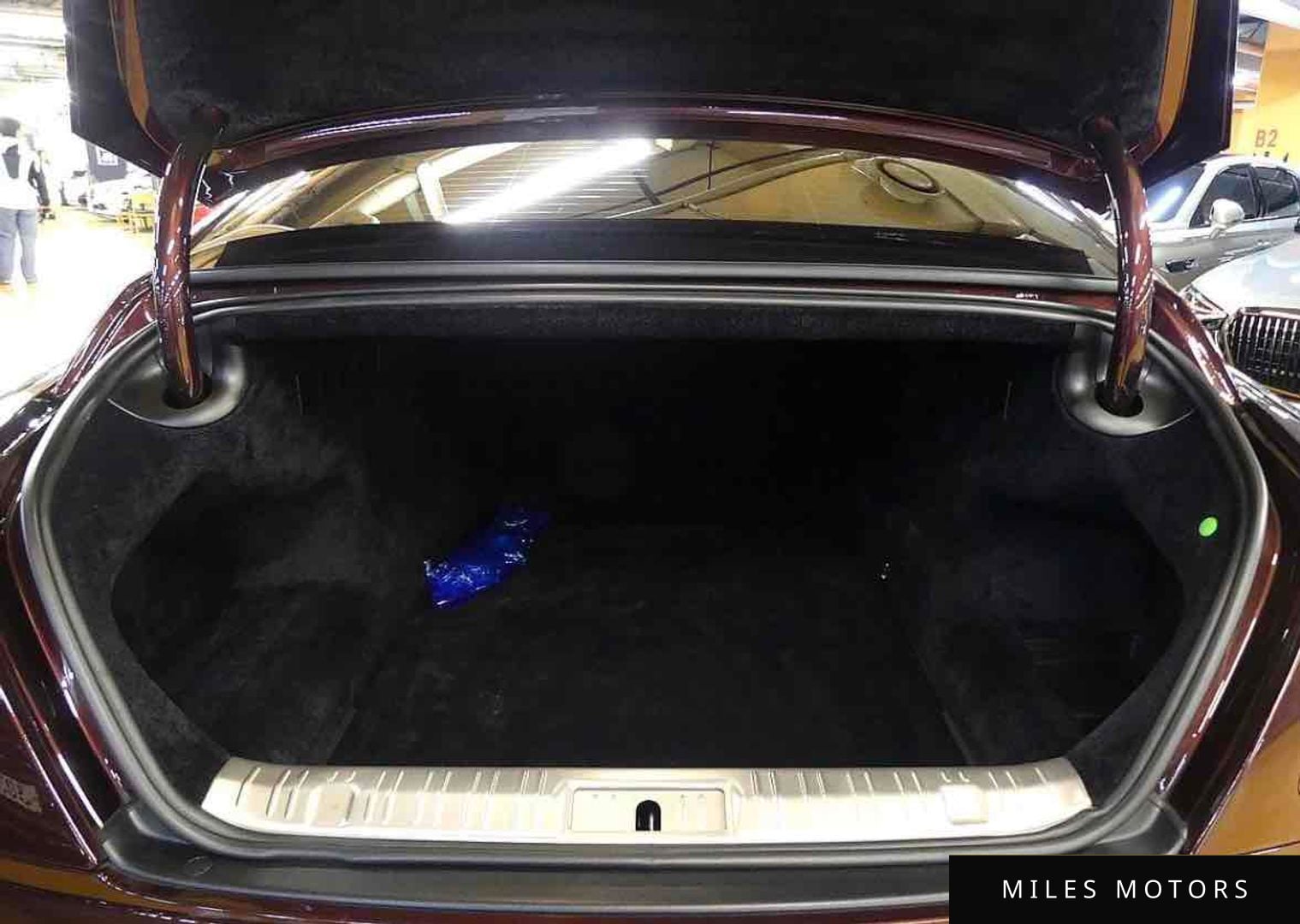 Rolls-Royce Wraith 2016 — миниатюра 9