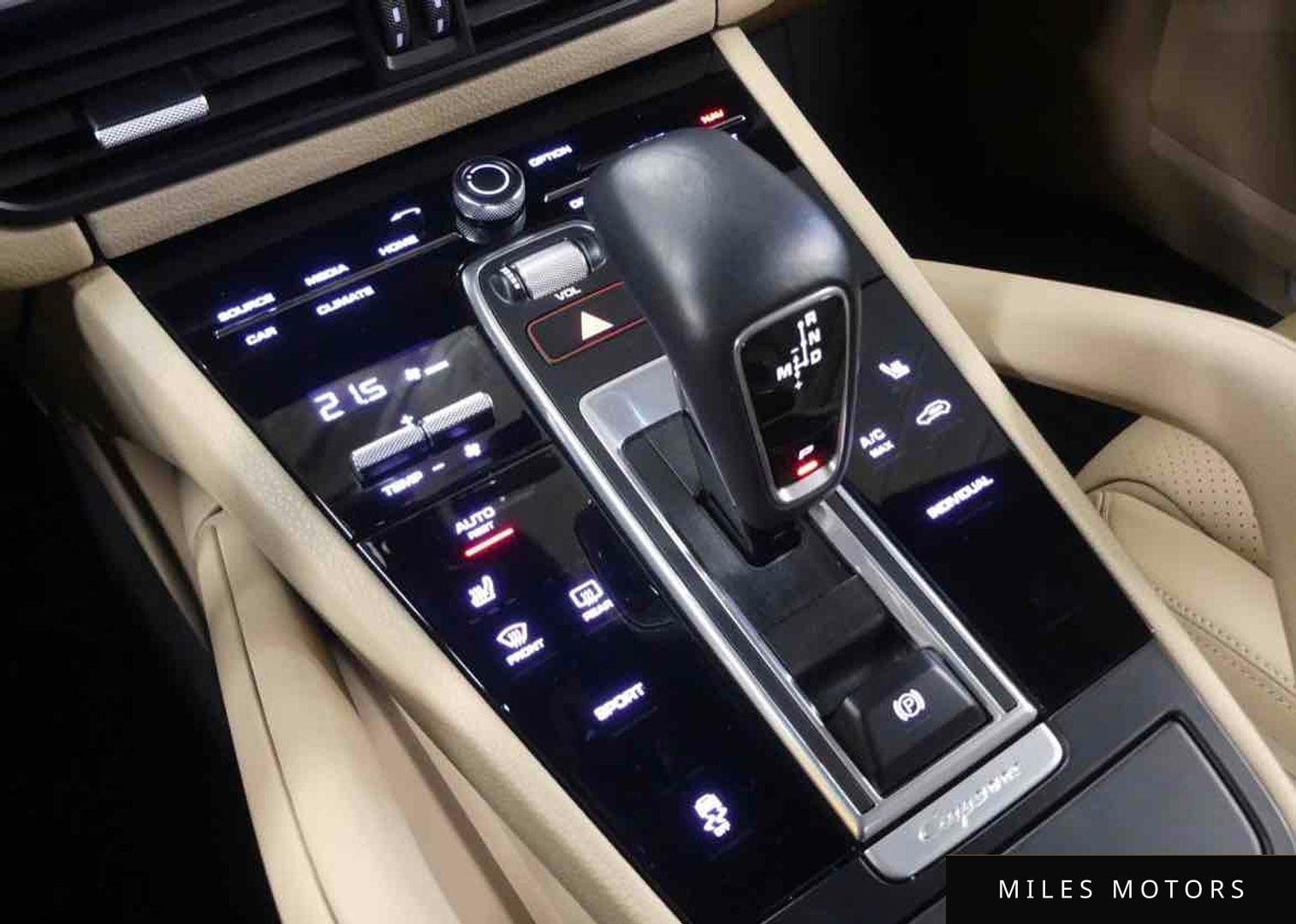 Porsche Cayenne 2019 — миниатюра 7
