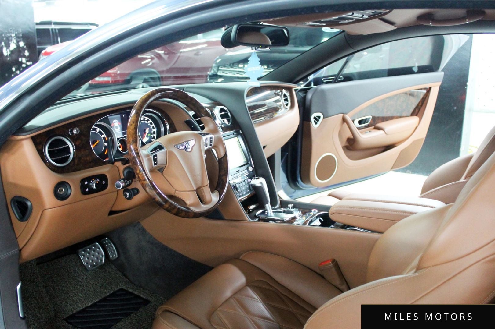 Bentley 컨티넨탈 GT 2015 — миниатюра 7