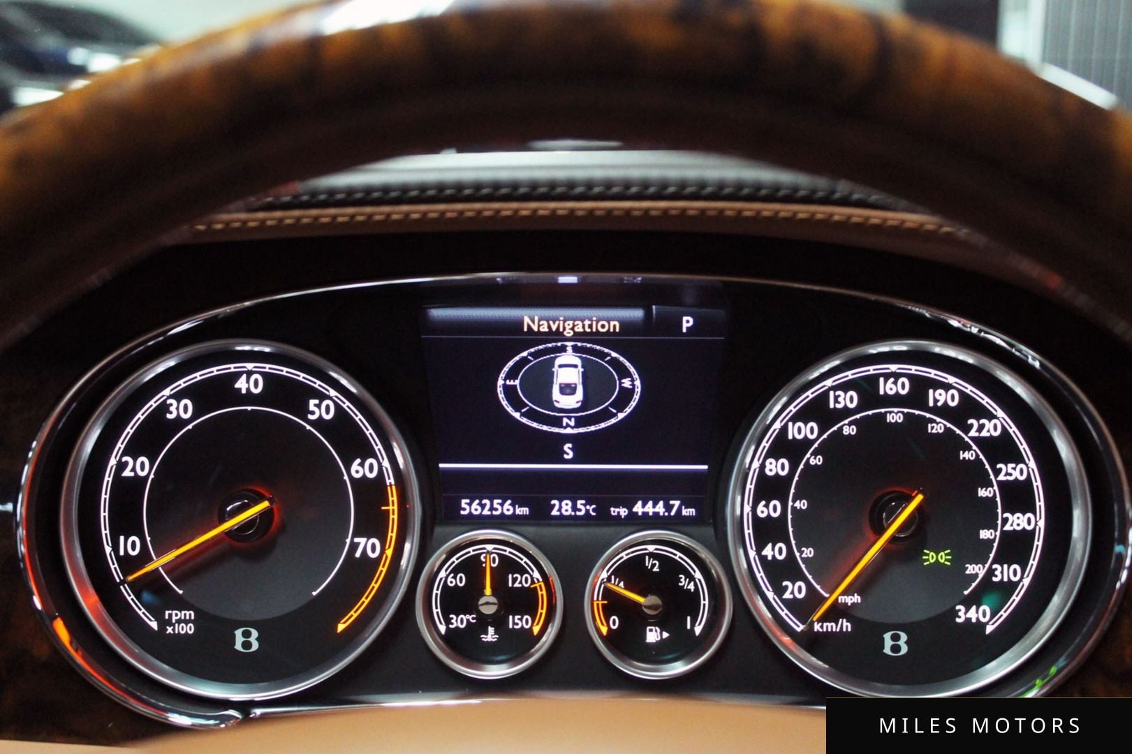 Bentley 컨티넨탈 GT 2015 — миниатюра 11