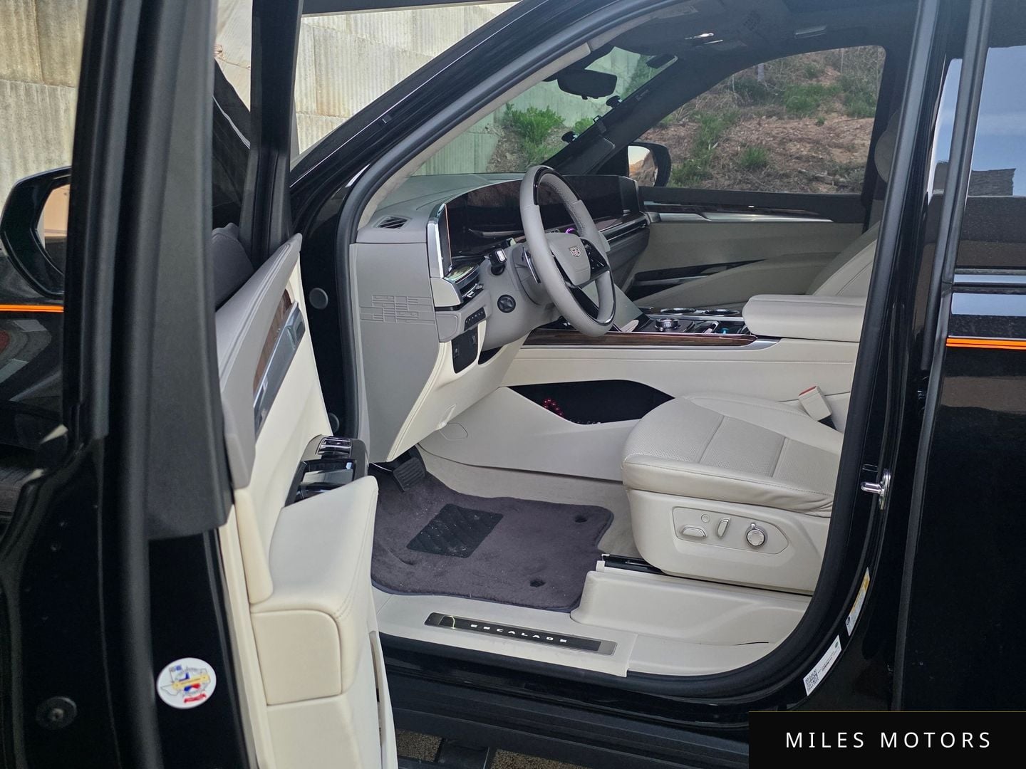 Cadillac Escalade 2025 — миниатюра 7
