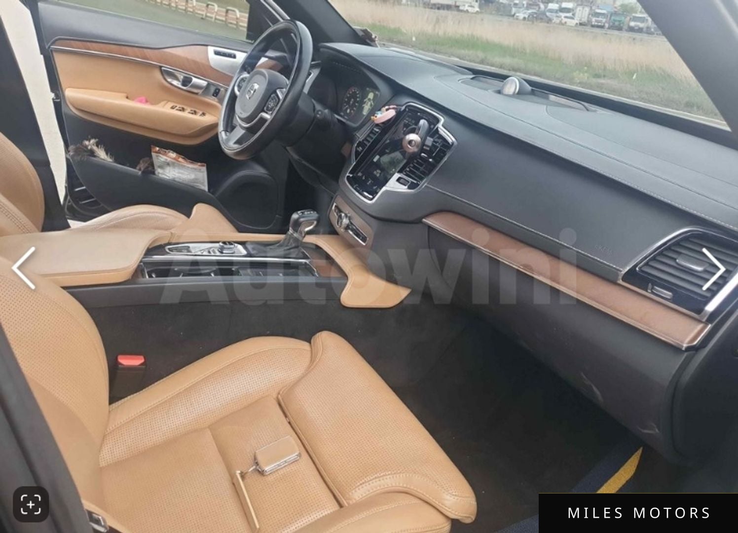 Volvo XC90 2017 — миниатюра 10