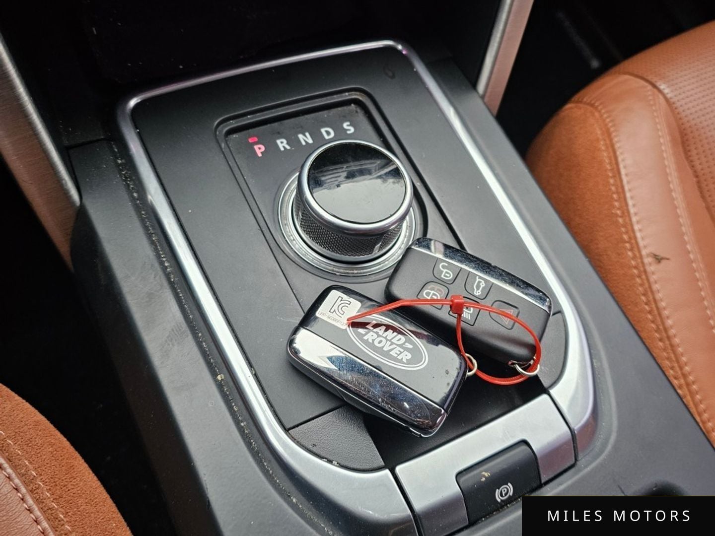 Land Rover Discovery Sport 2016 — миниатюра 9