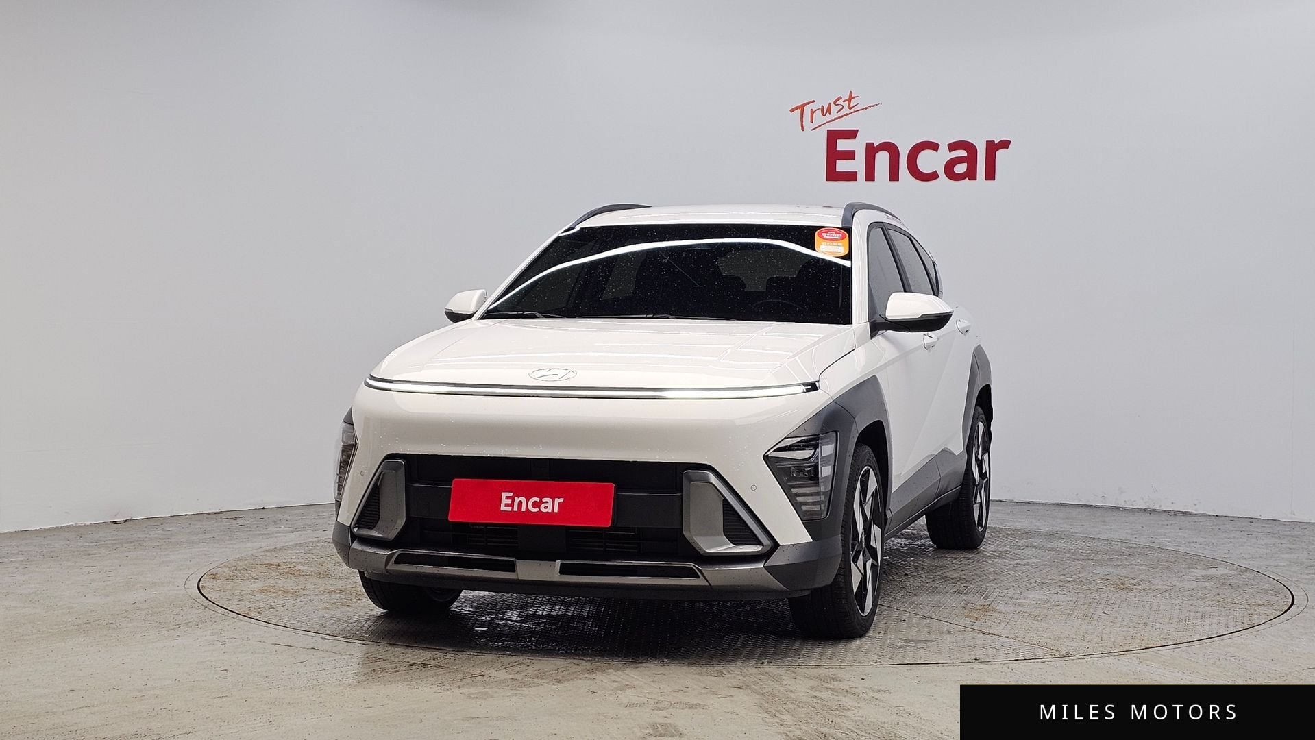 Hyundai Kona 2023 — миниатюра 3
