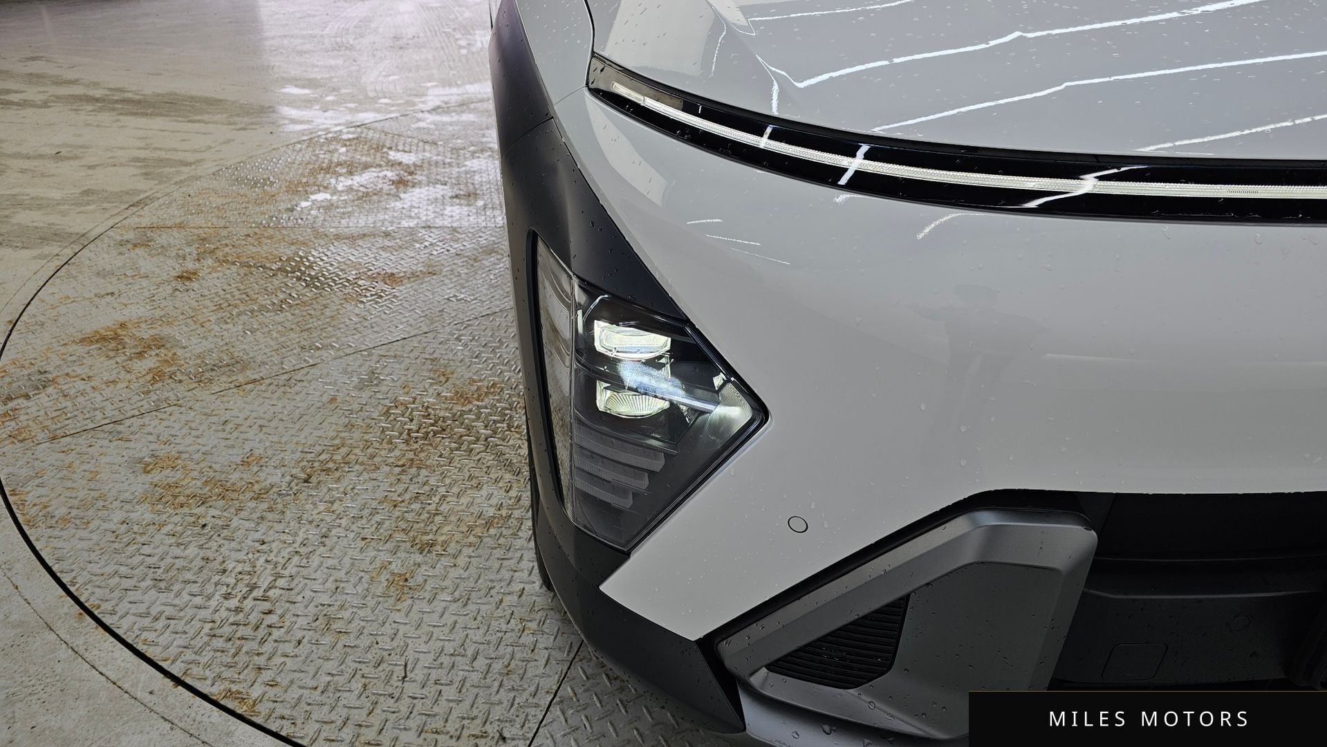 Hyundai Kona 2023 — миниатюра 8