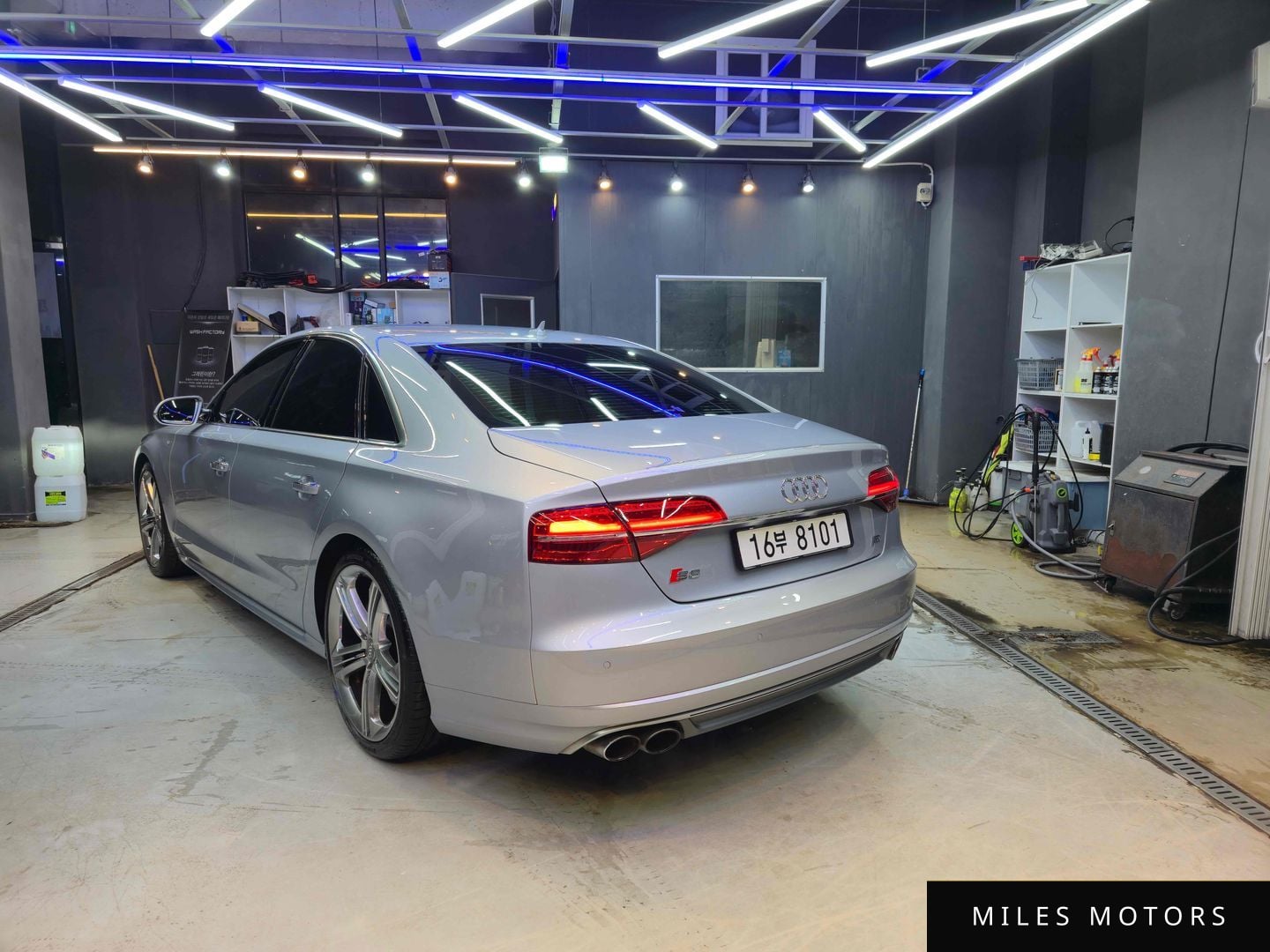 Audi S8 2015 — миниатюра 6