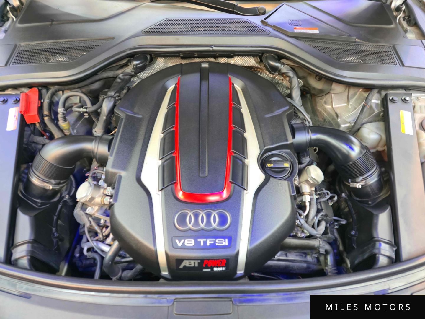 Audi S8 2015 — миниатюра 8