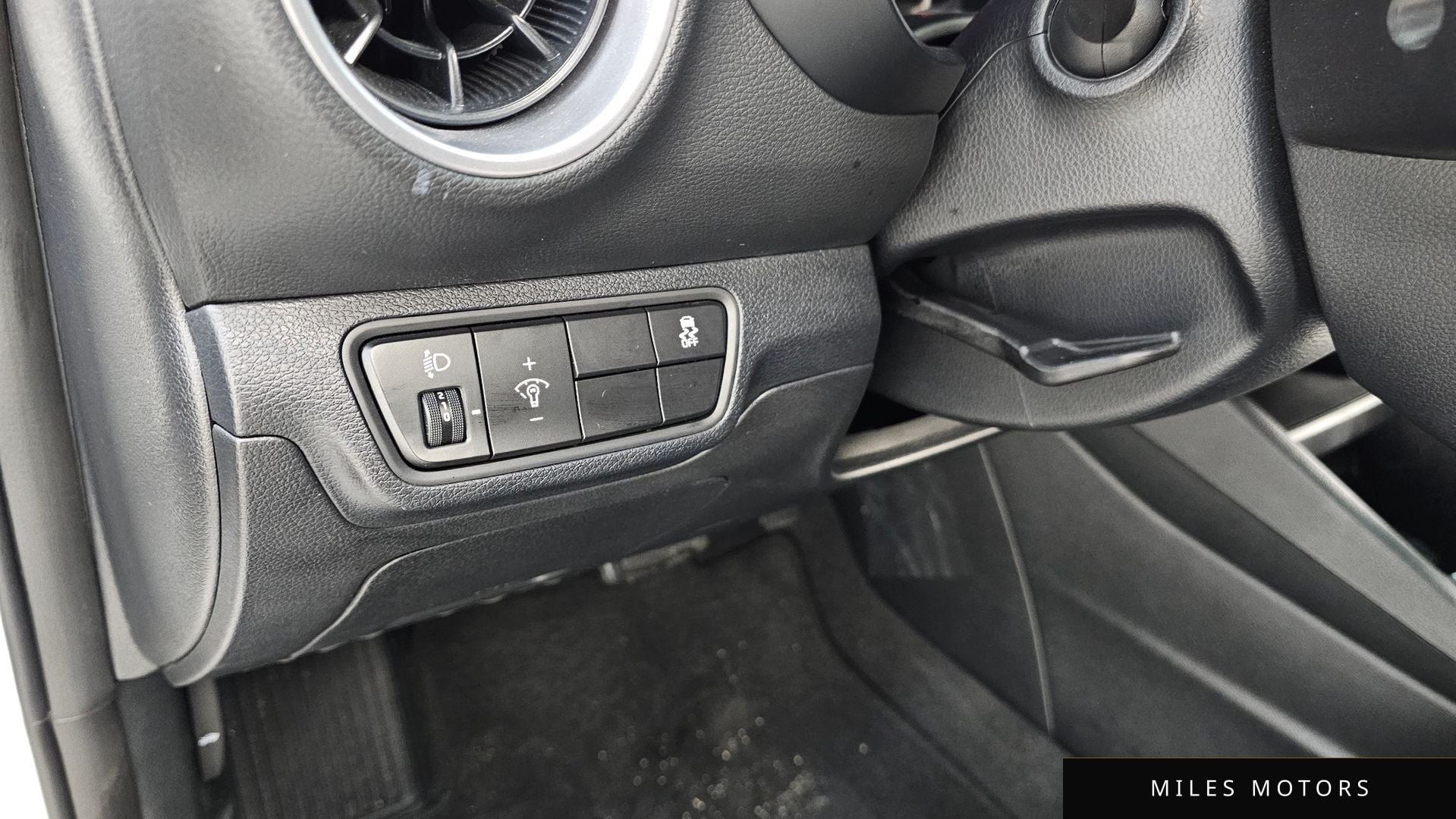 Kia K3 2022 — миниатюра 21