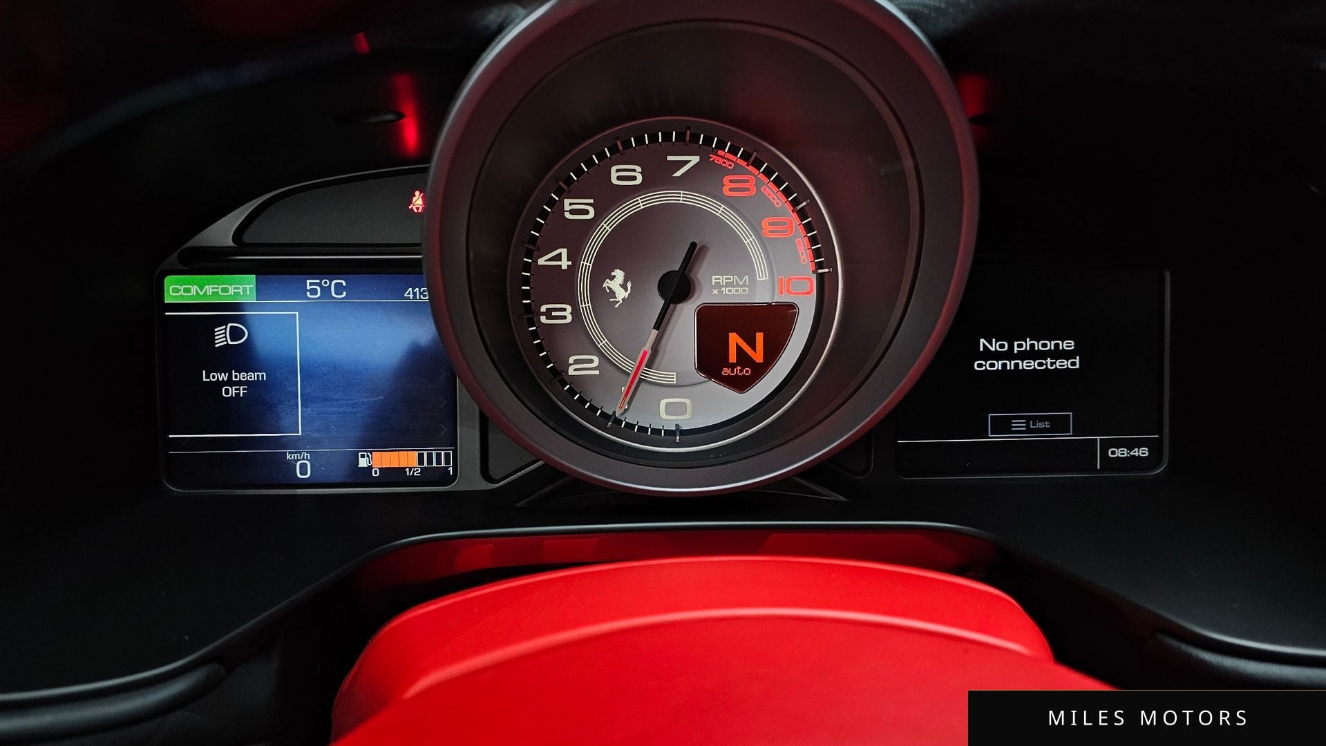 Ferrari 포르토피노 2019 — миниатюра 11