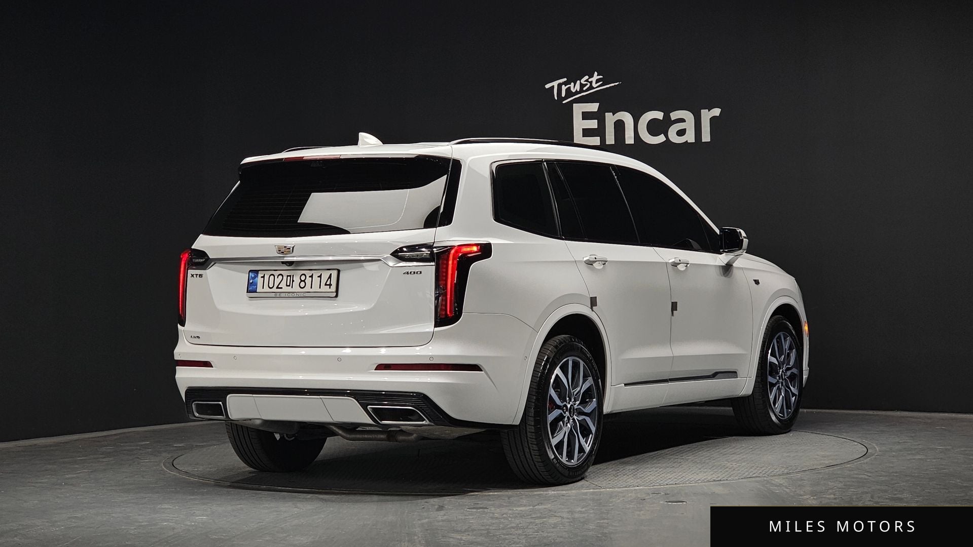 Cadillac XT6 2023 — миниатюра 2