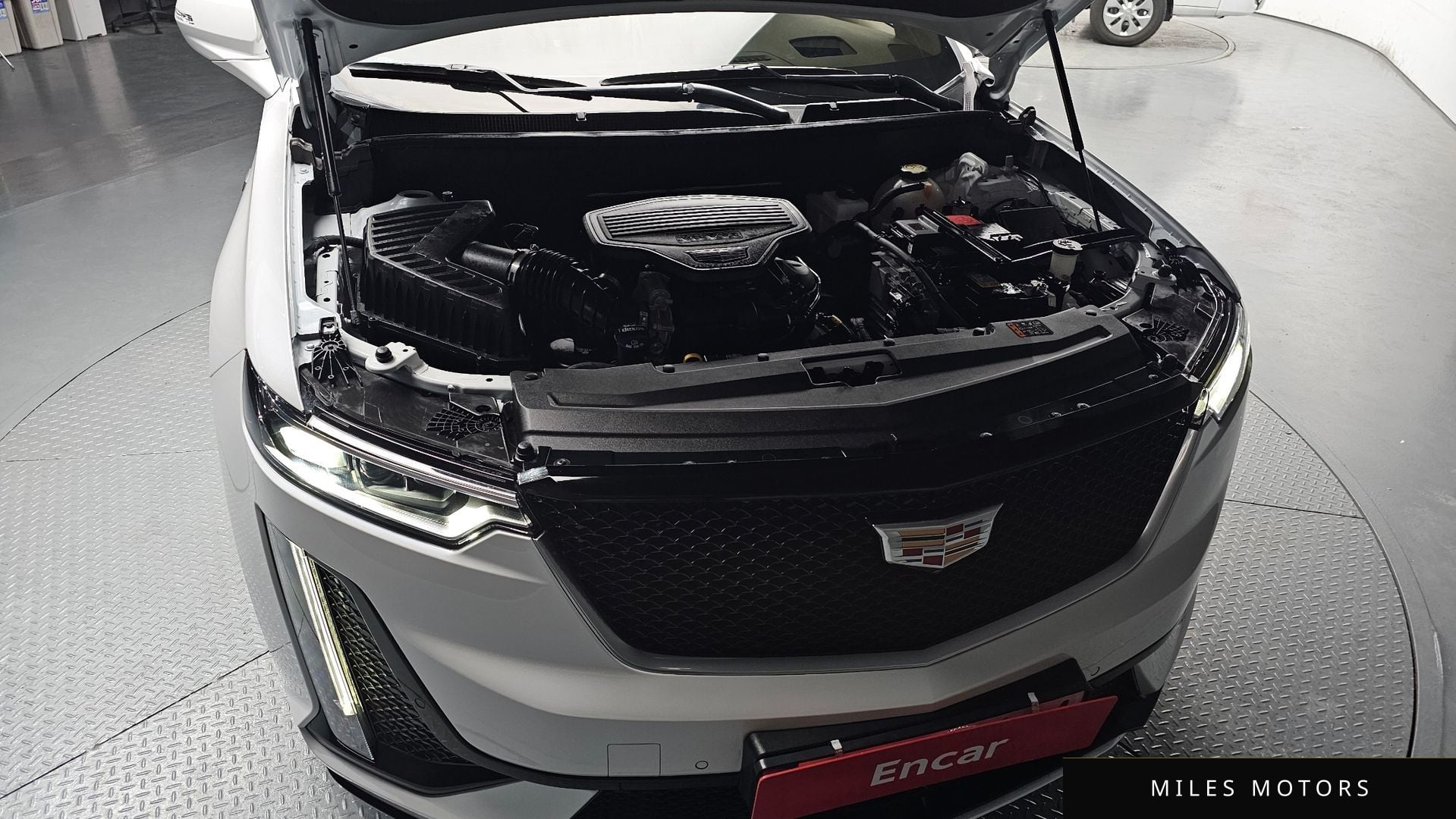 Cadillac XT6 2023 — миниатюра 6