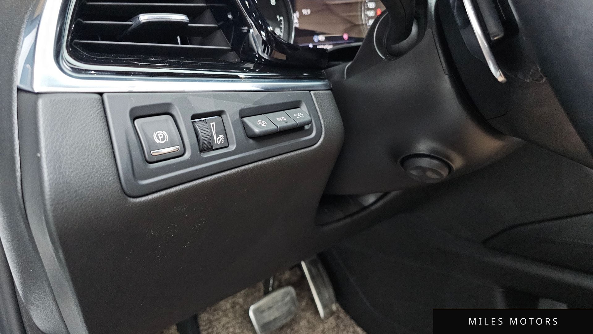 Cadillac XT6 2023 — миниатюра 27