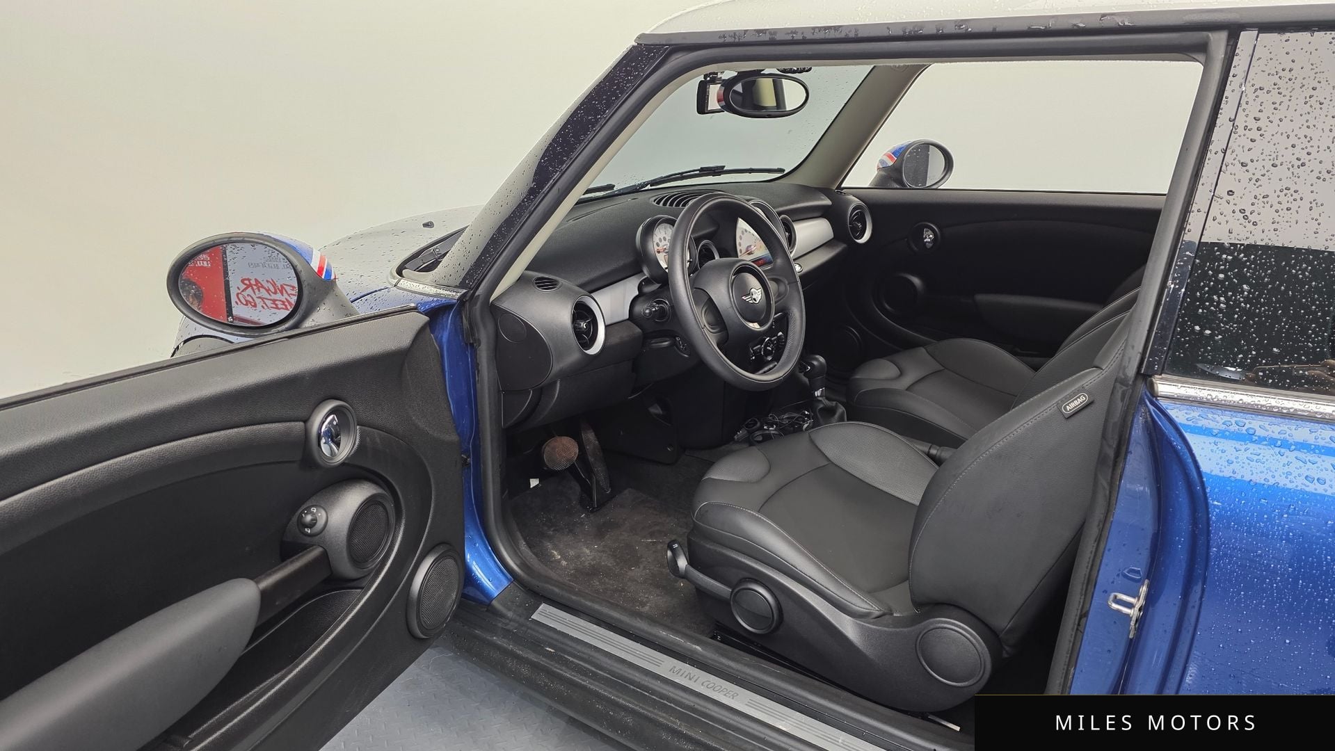 MINI Cooper 2013 — миниатюра 10