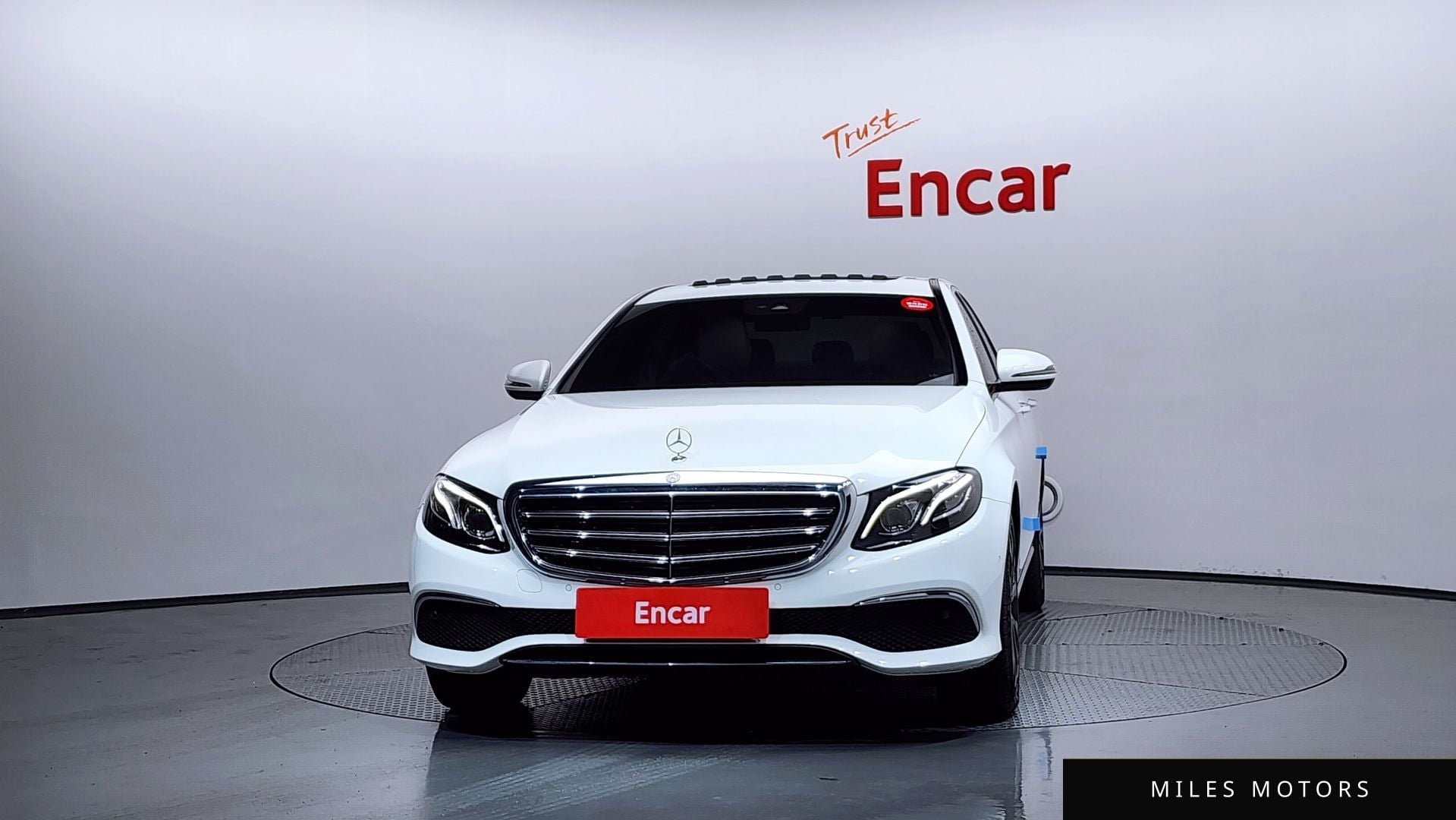 Mercedes-Benz E-Class W213 2017 — миниатюра 3