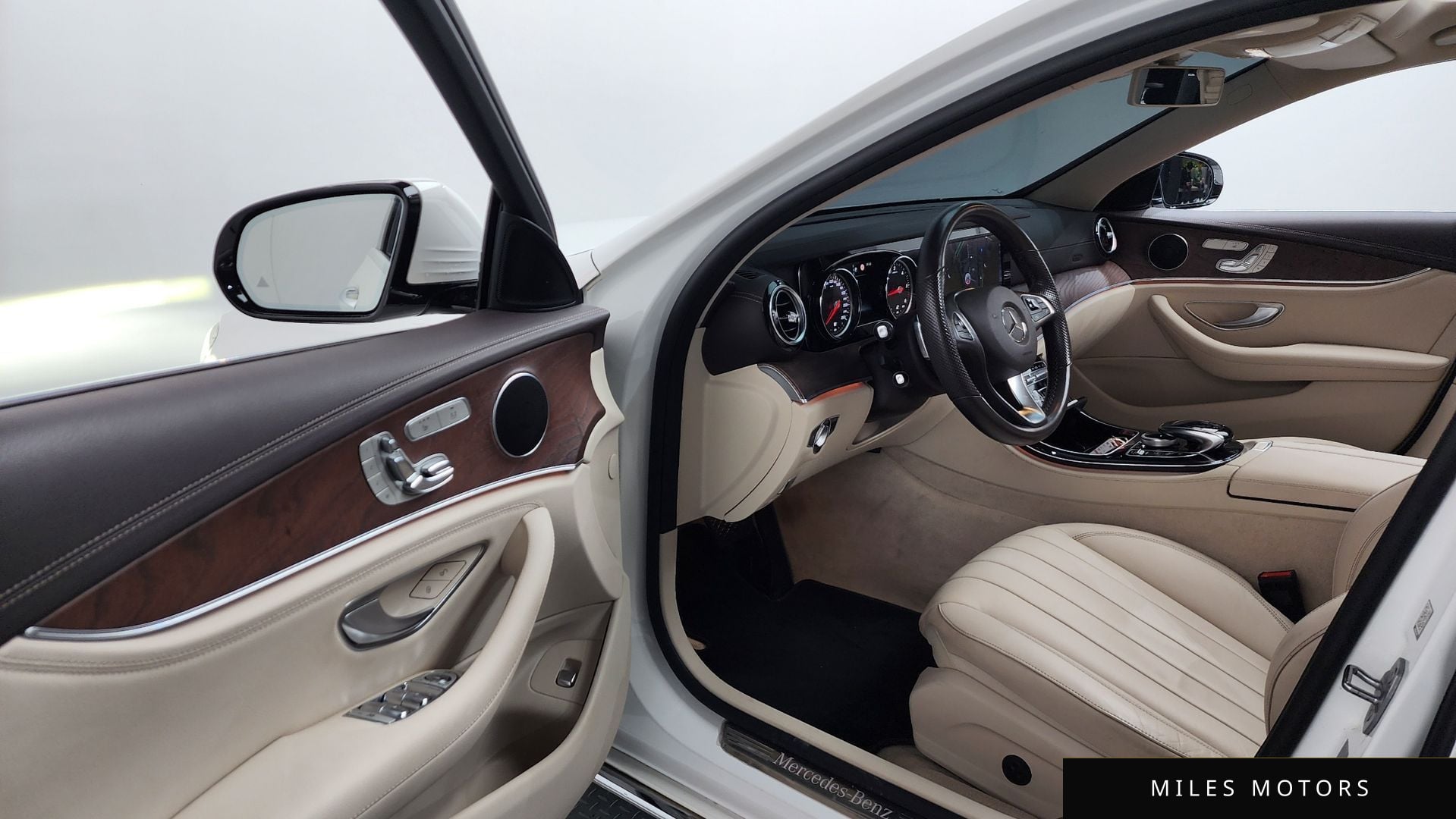 Mercedes-Benz E-Class W213 2017 — миниатюра 10