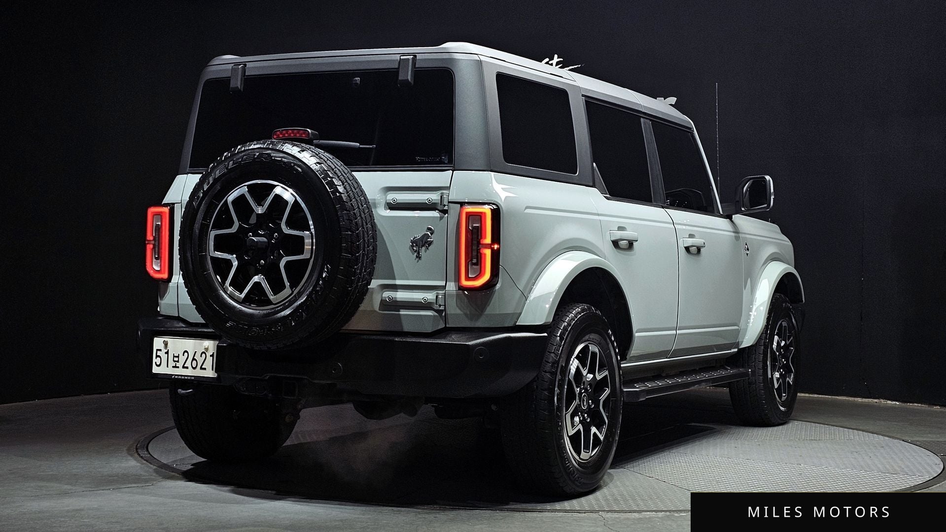 Ford Bronco 2023 — миниатюра 2