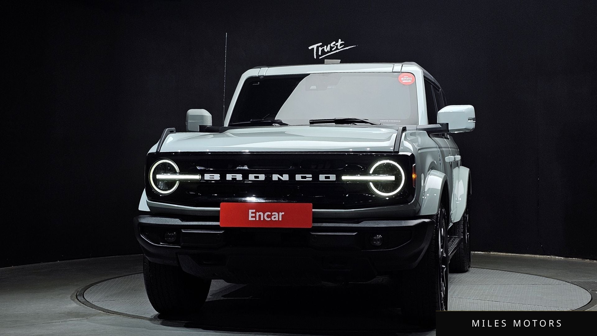 Ford Bronco 2023 — миниатюра 3