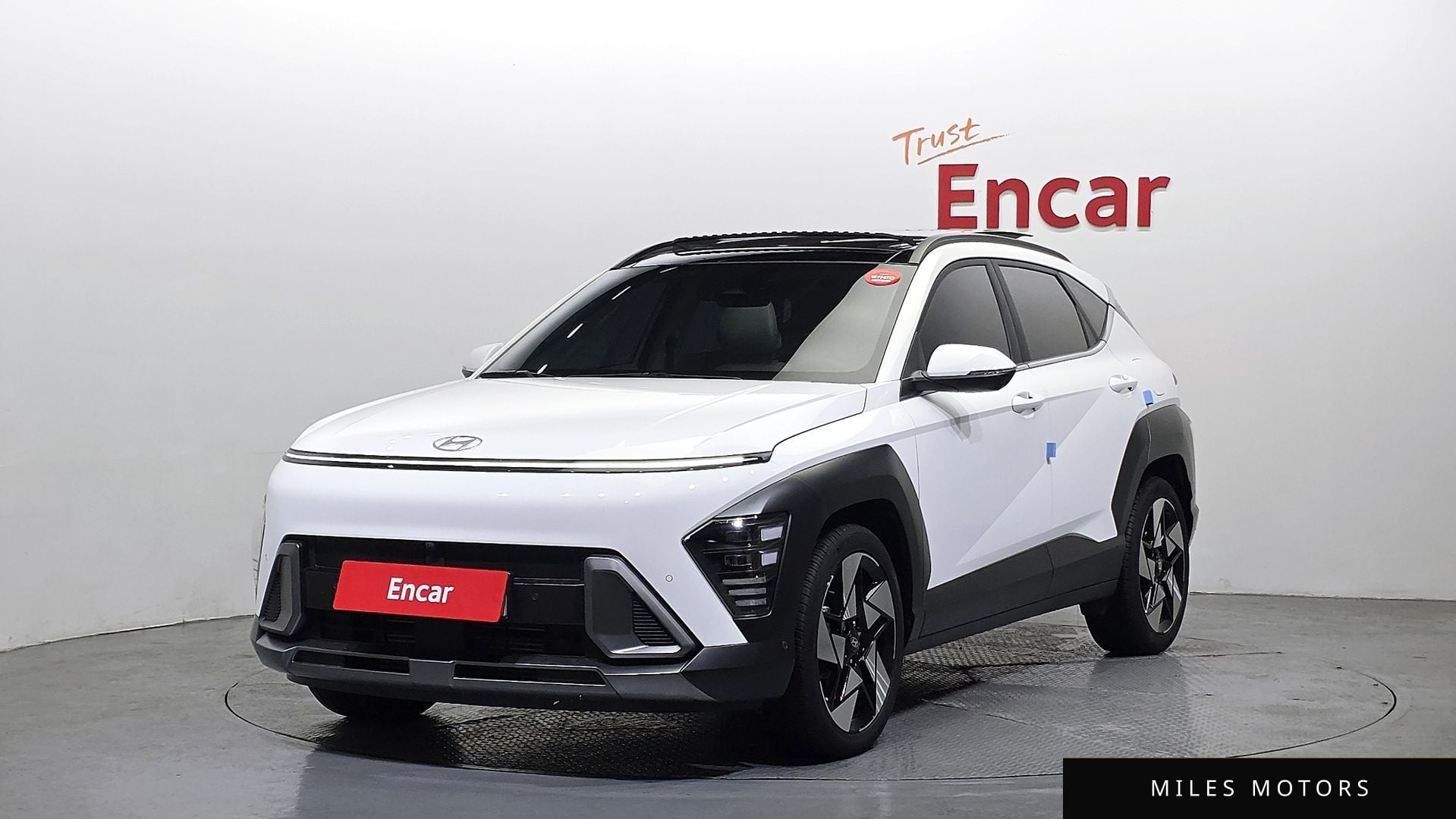 Hyundai Kona 2025 — фото 1 из 12