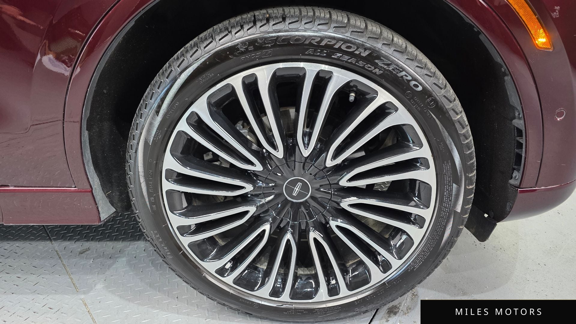 Lincoln Aviator 2022 — миниатюра 5