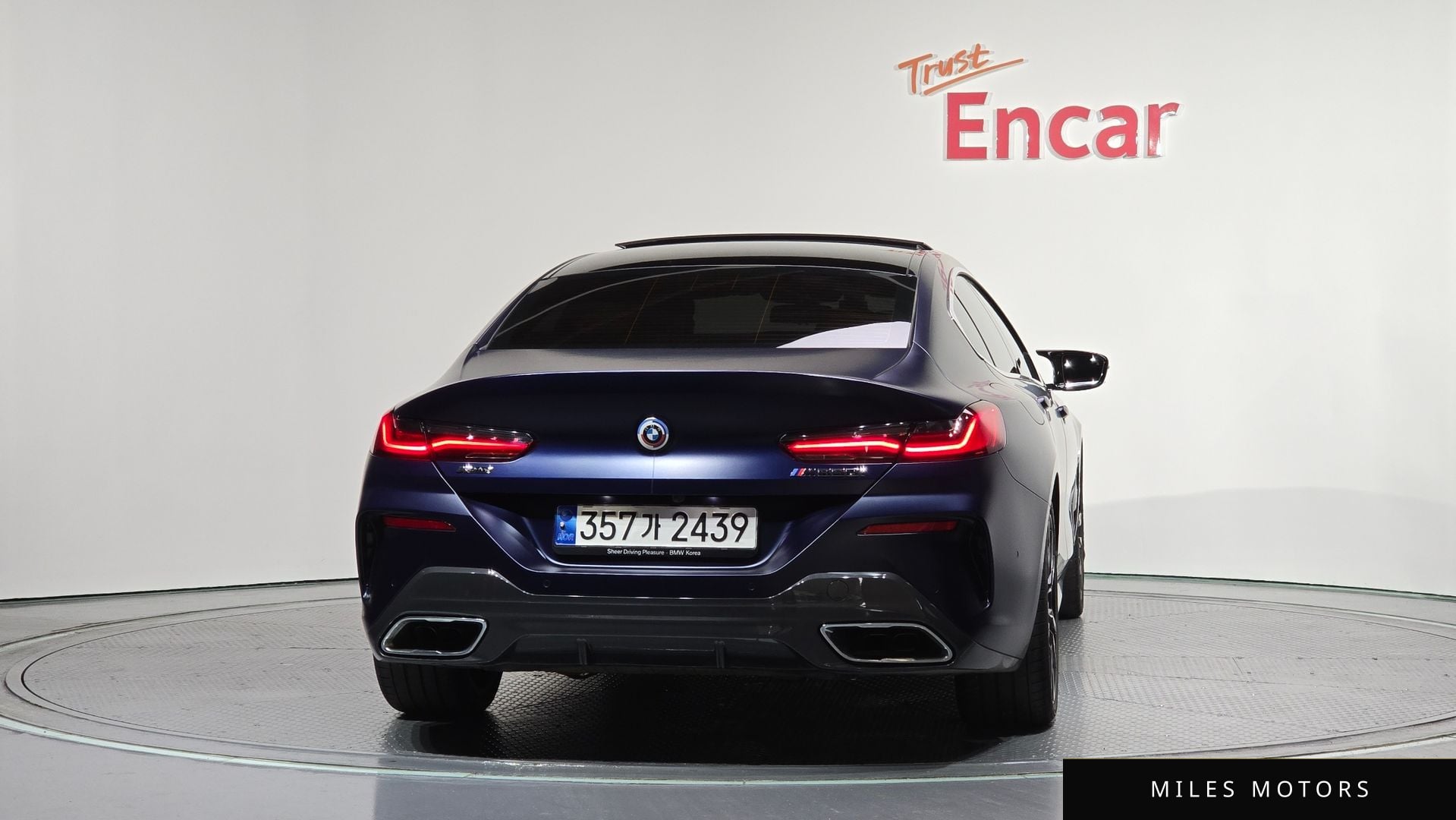 BMW 8 Series (G15) 2022 — миниатюра 4