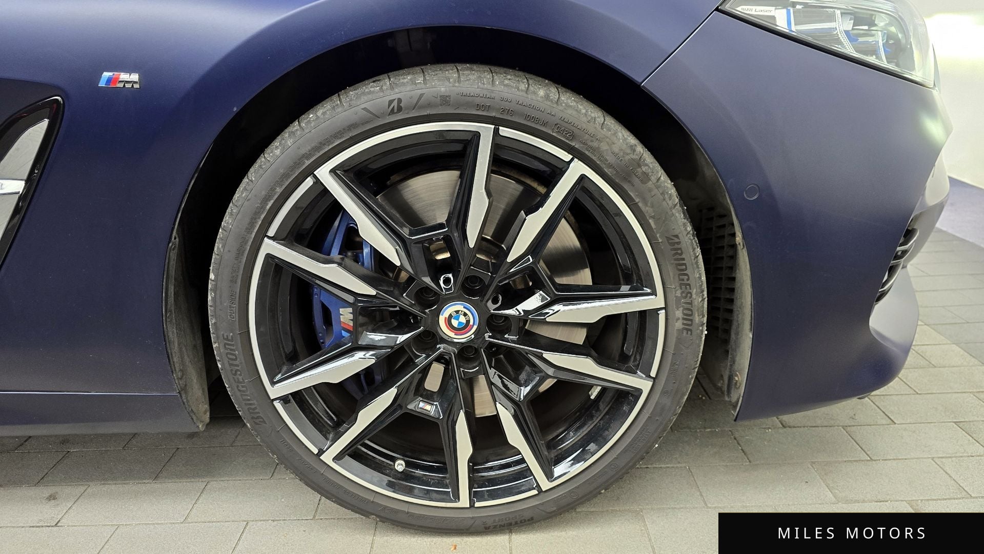BMW 8 Series (G15) 2022 — миниатюра 7