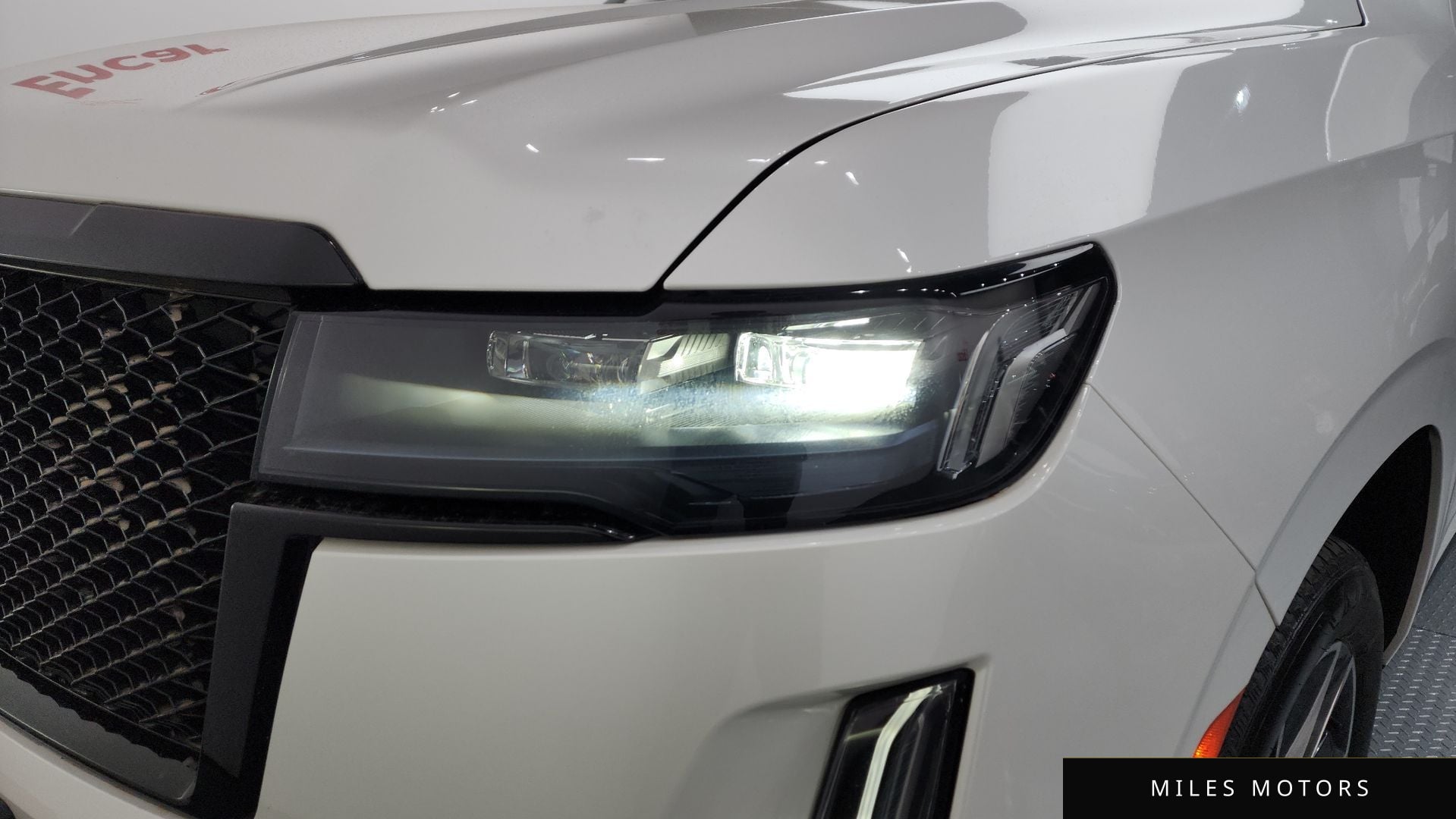 Cadillac Escalade 2022 — миниатюра 7