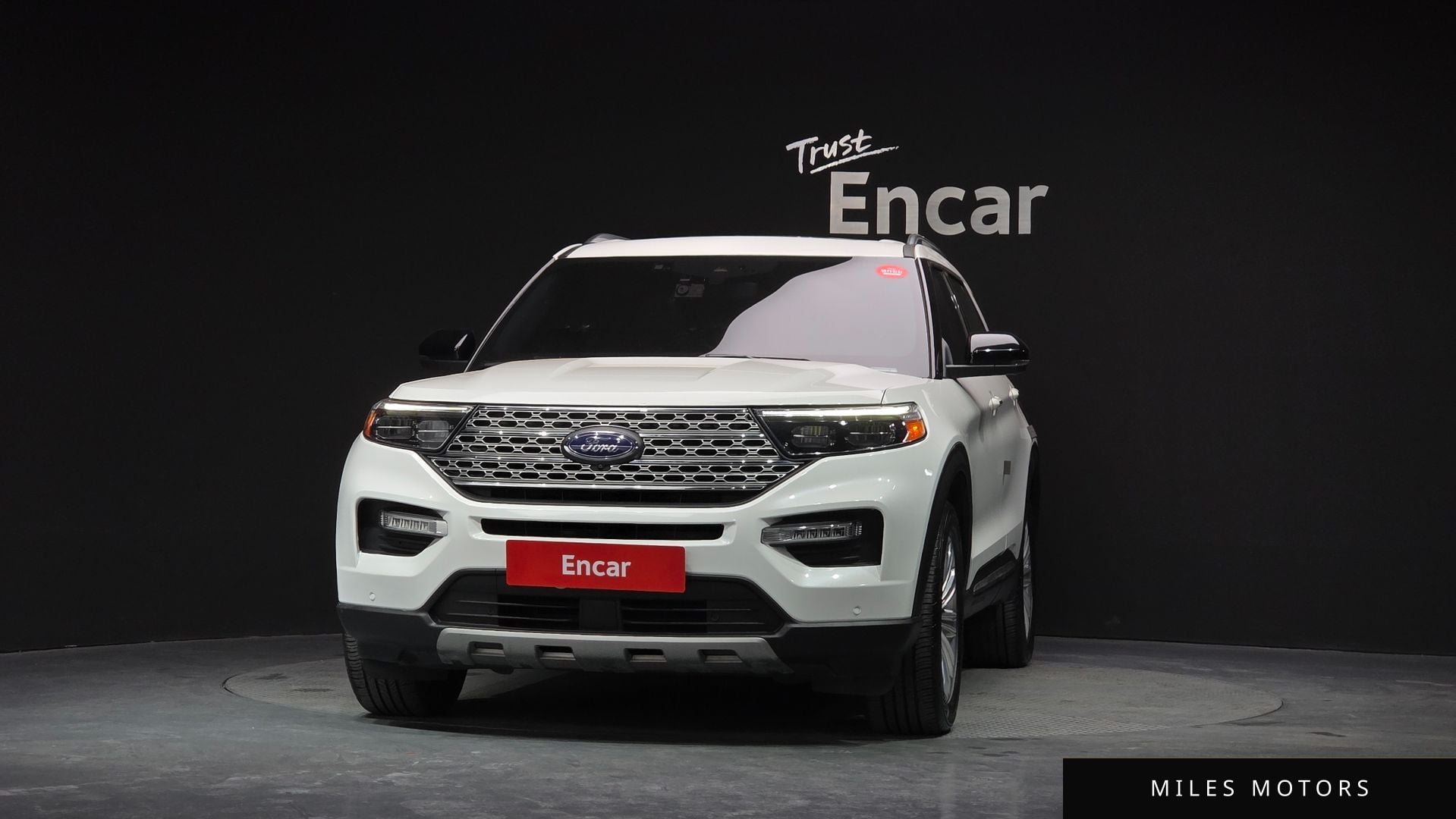 Ford Explorer 2020 — миниатюра 3