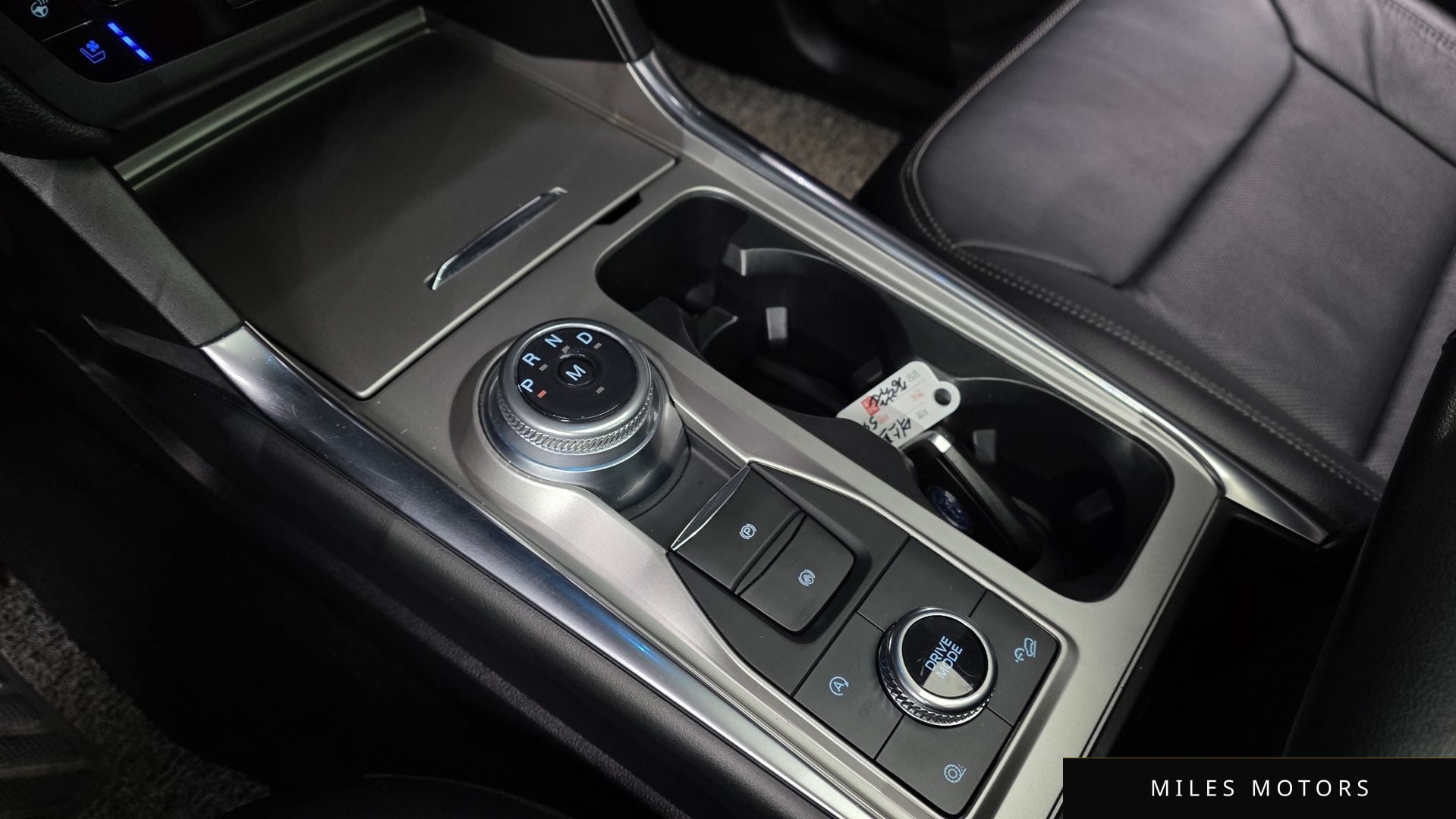 Ford Explorer 2020 — миниатюра 9