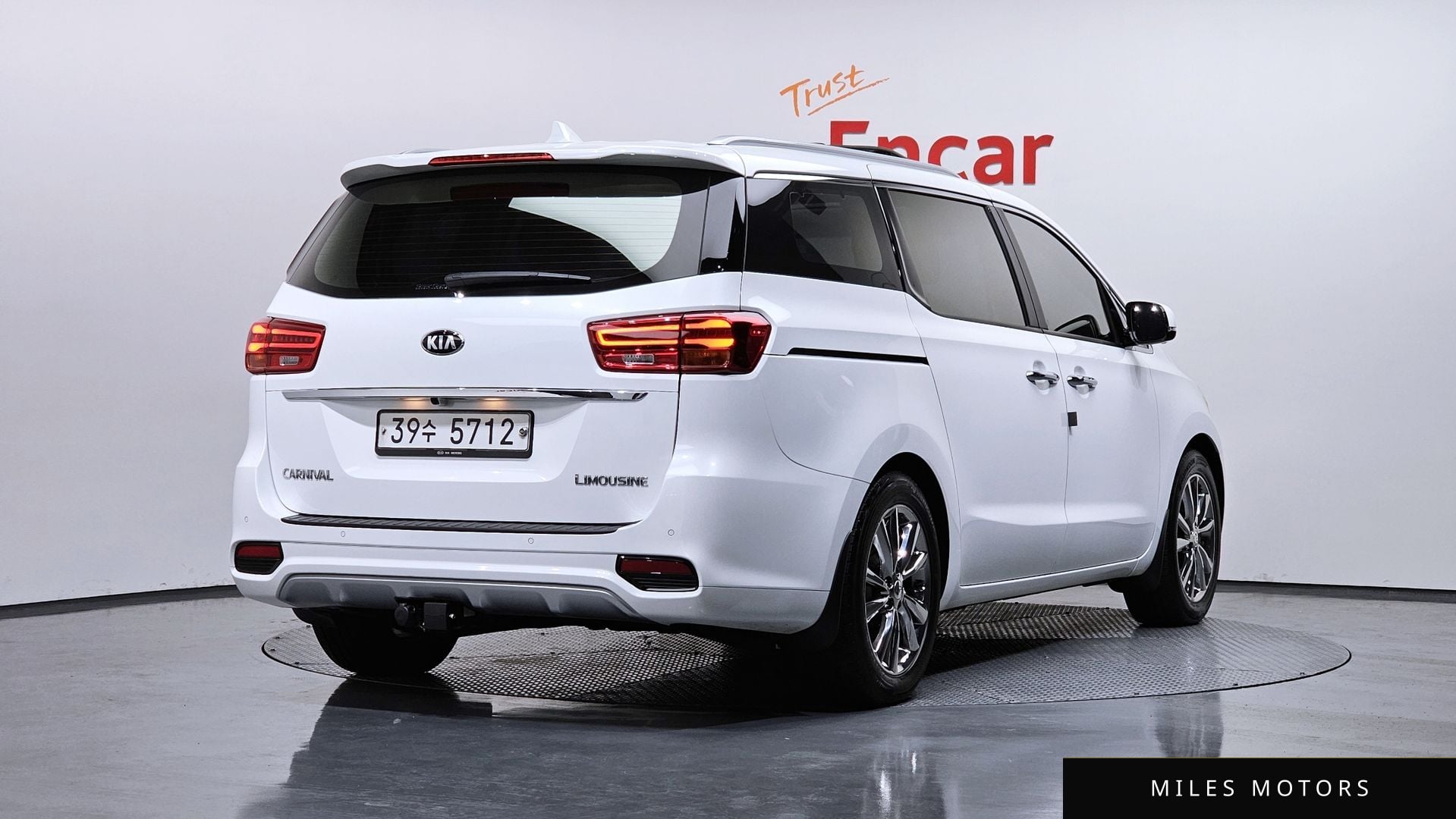 Kia Canival 2019 — миниатюра 2