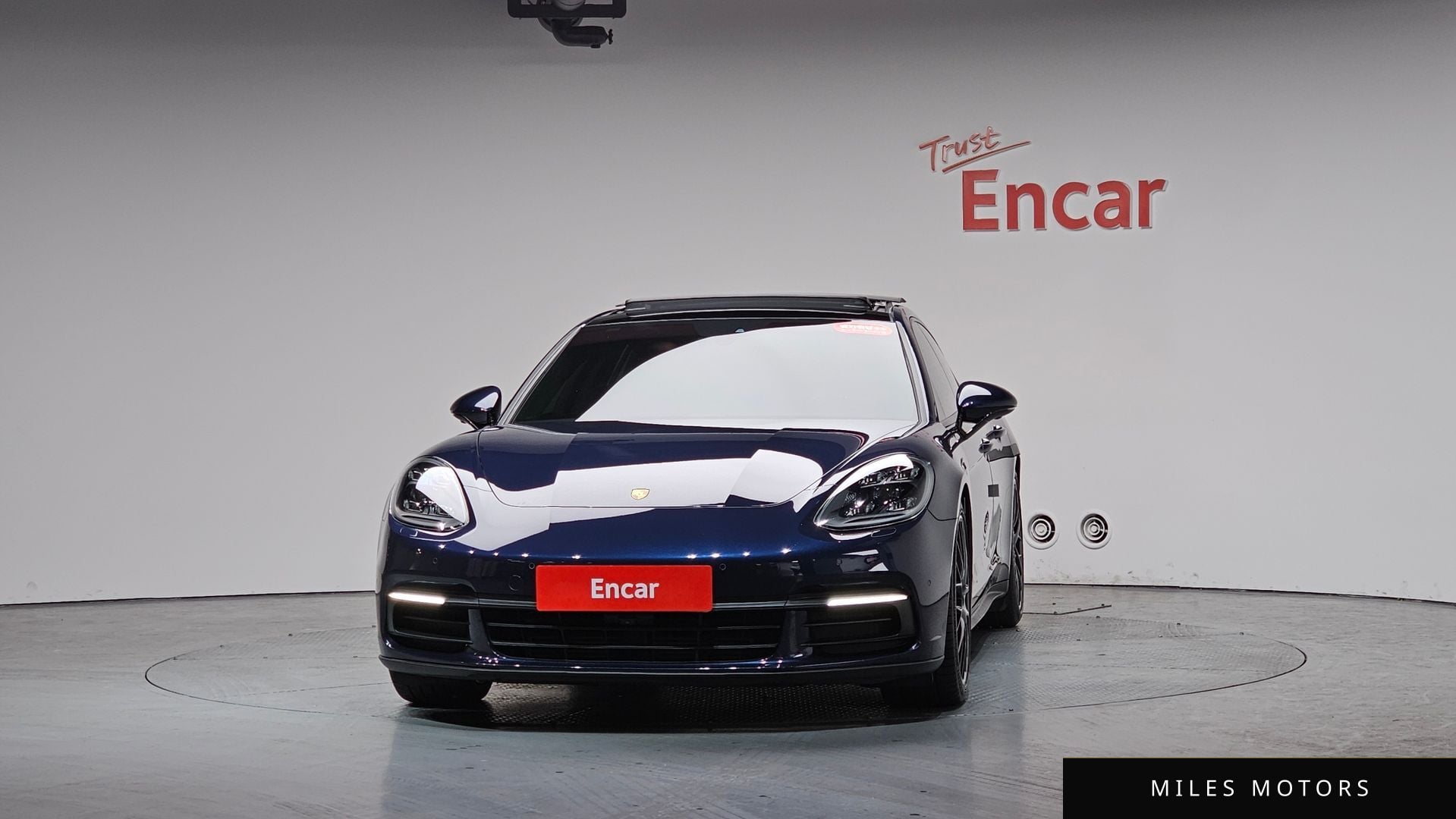 Porsche Panamera 2020 — миниатюра 2