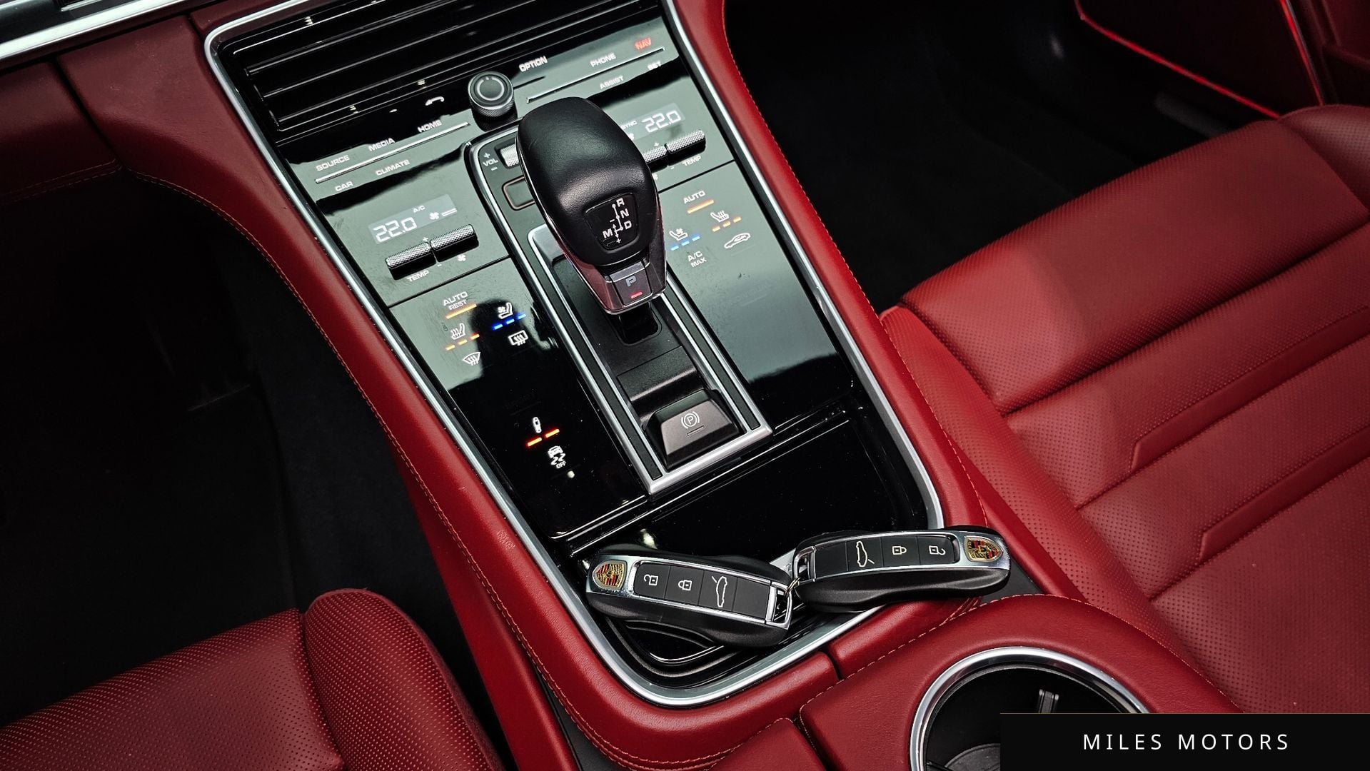 Porsche Panamera 2020 — миниатюра 11