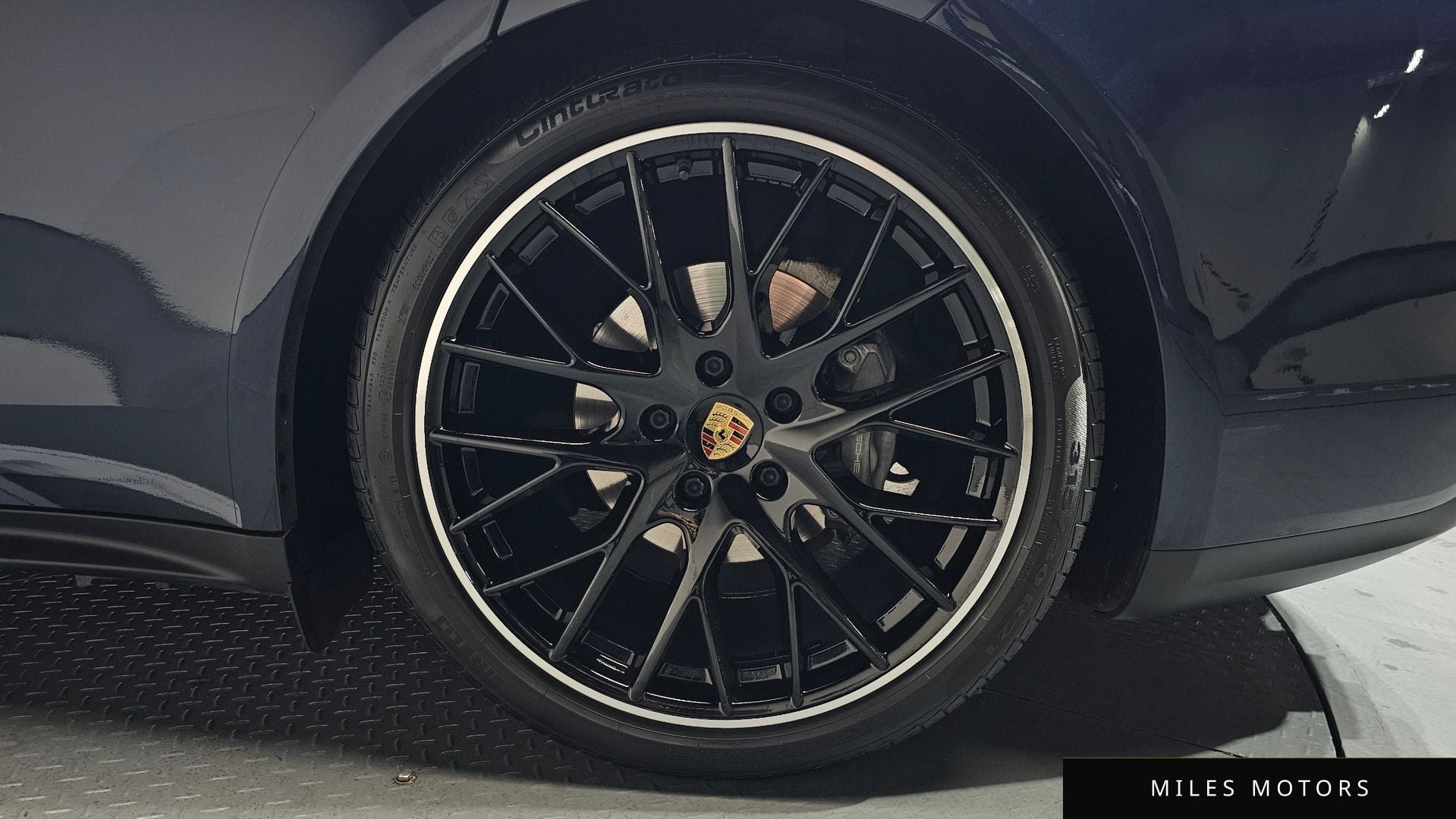 Porsche Panamera 2020 — миниатюра 6