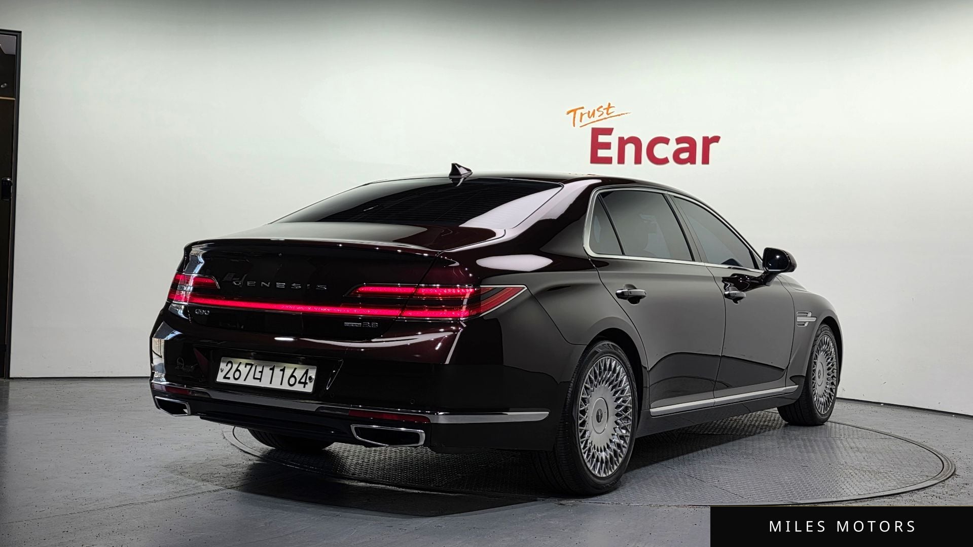 Genesis G90 2019 — миниатюра 2